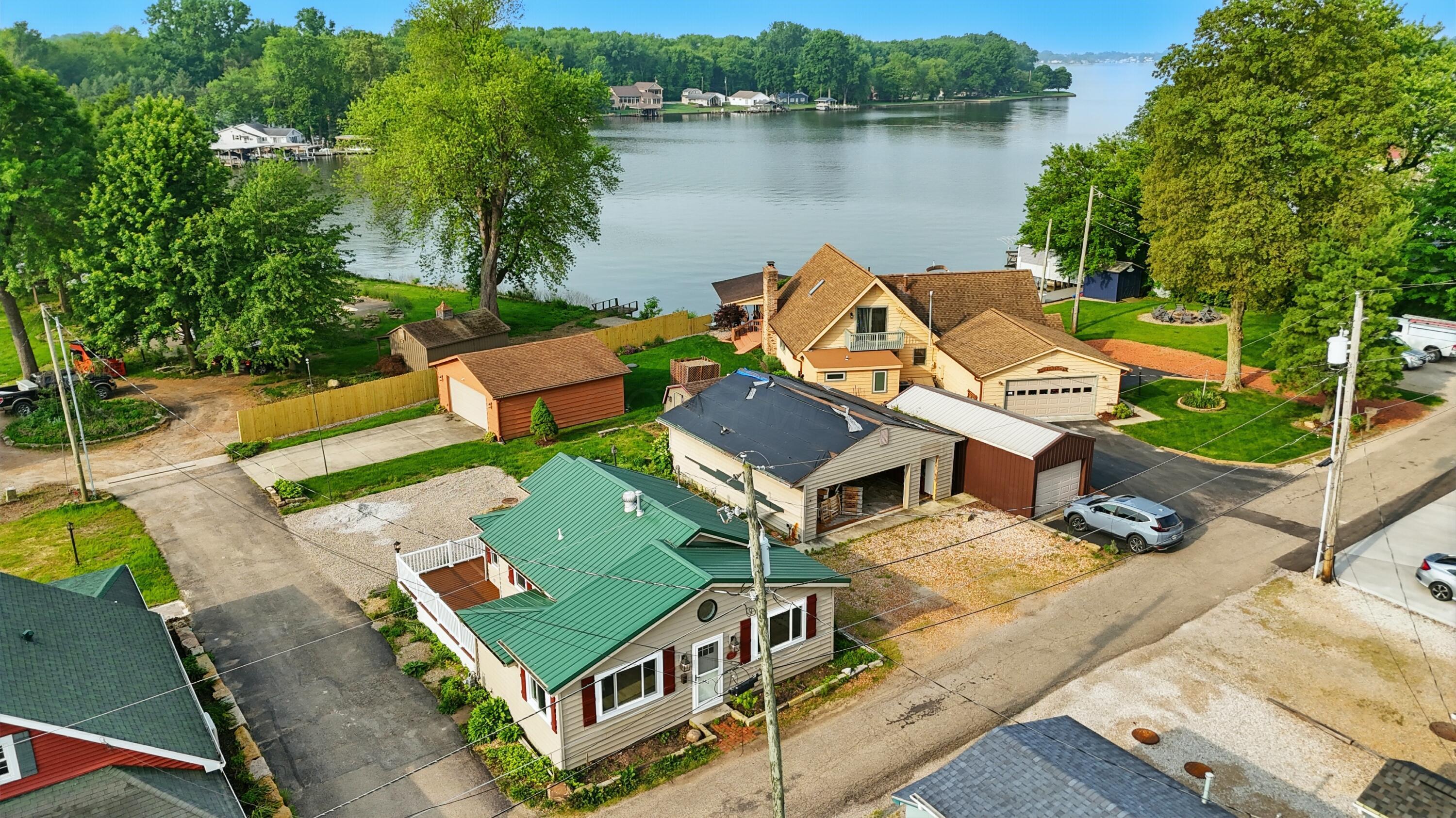 4881 Decker Avenue Ne Property Photo 47