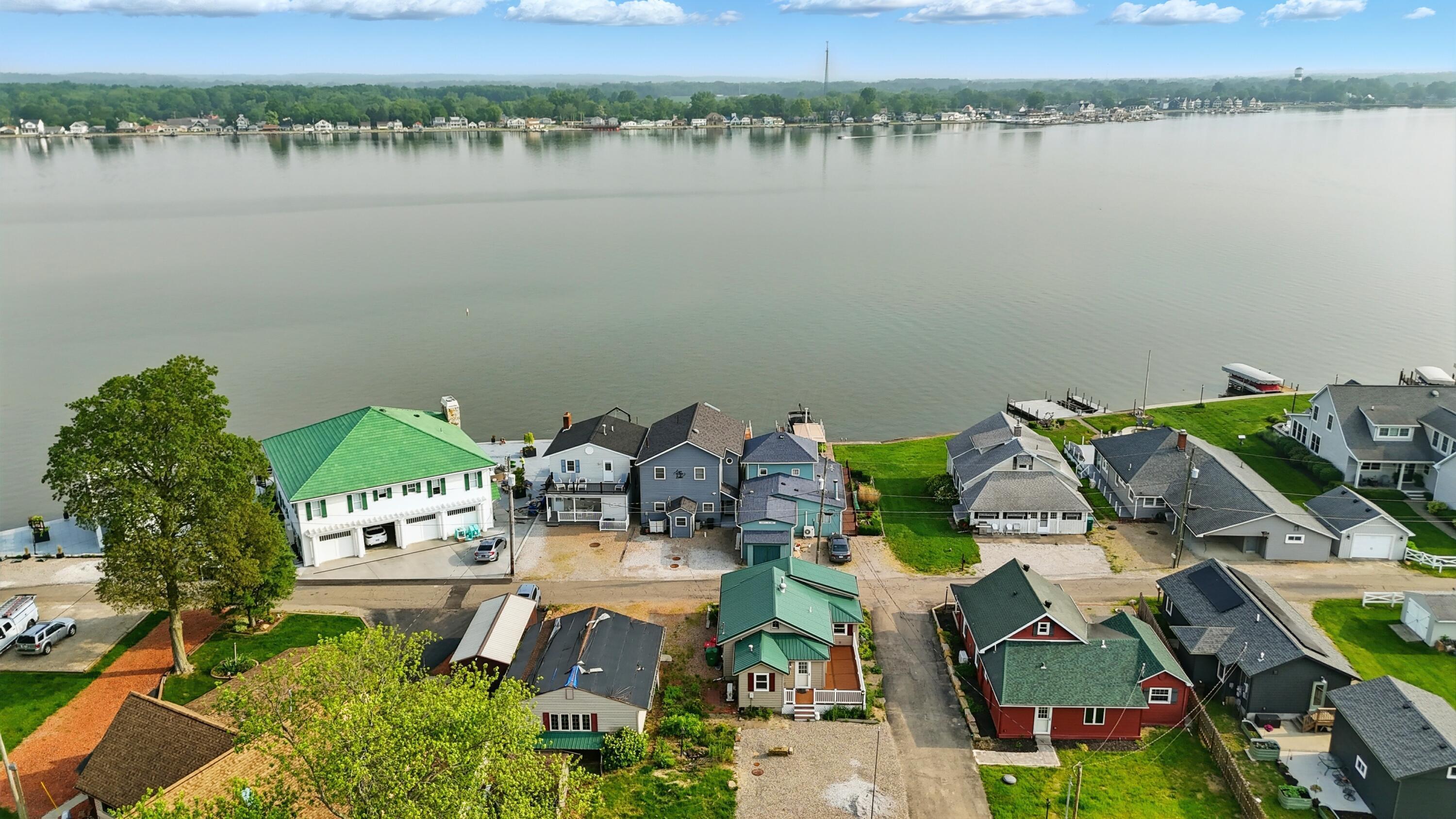 4881 Decker Avenue Ne Property Photo 49