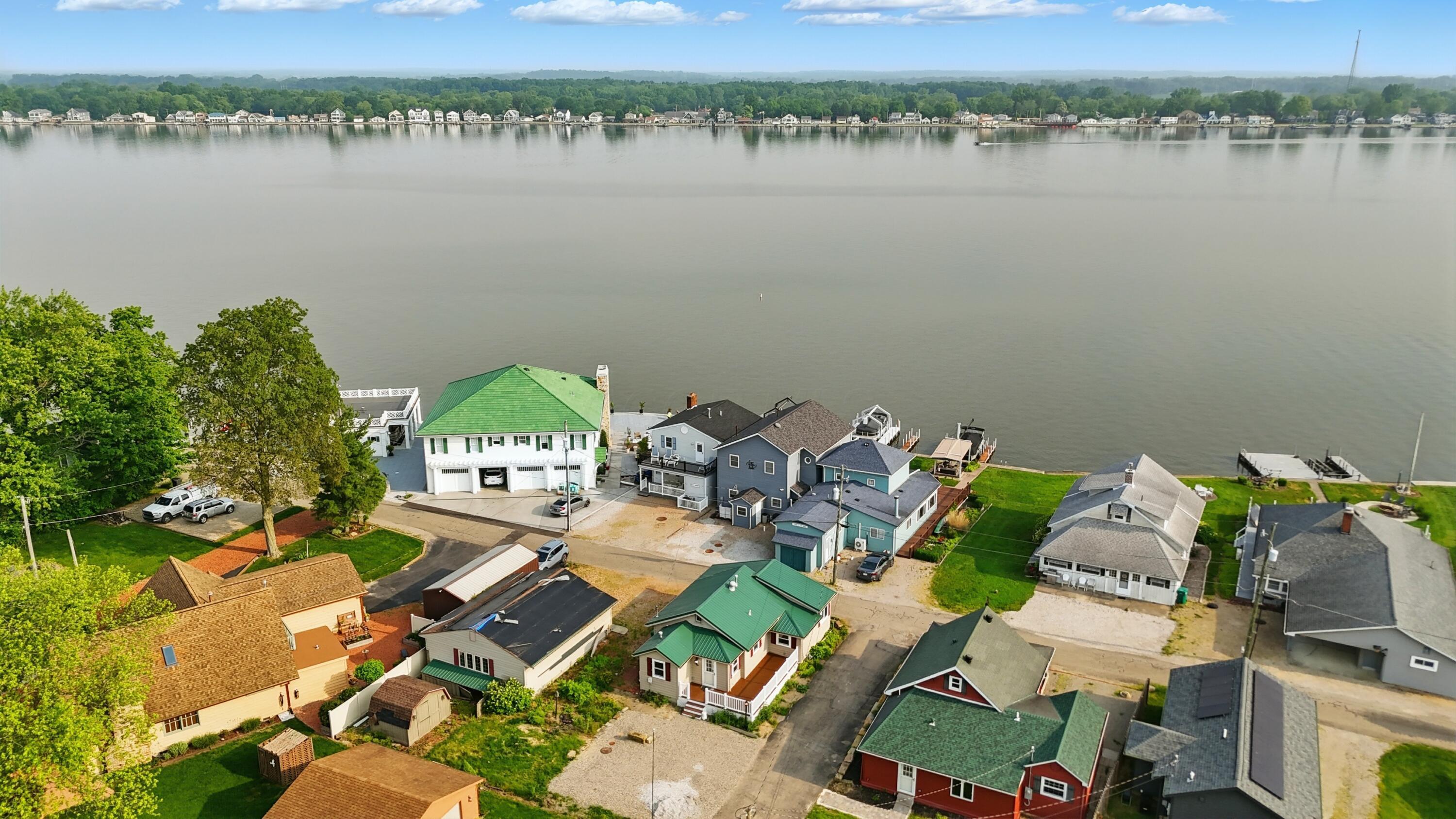 4881 Decker Avenue Ne Property Photo 50