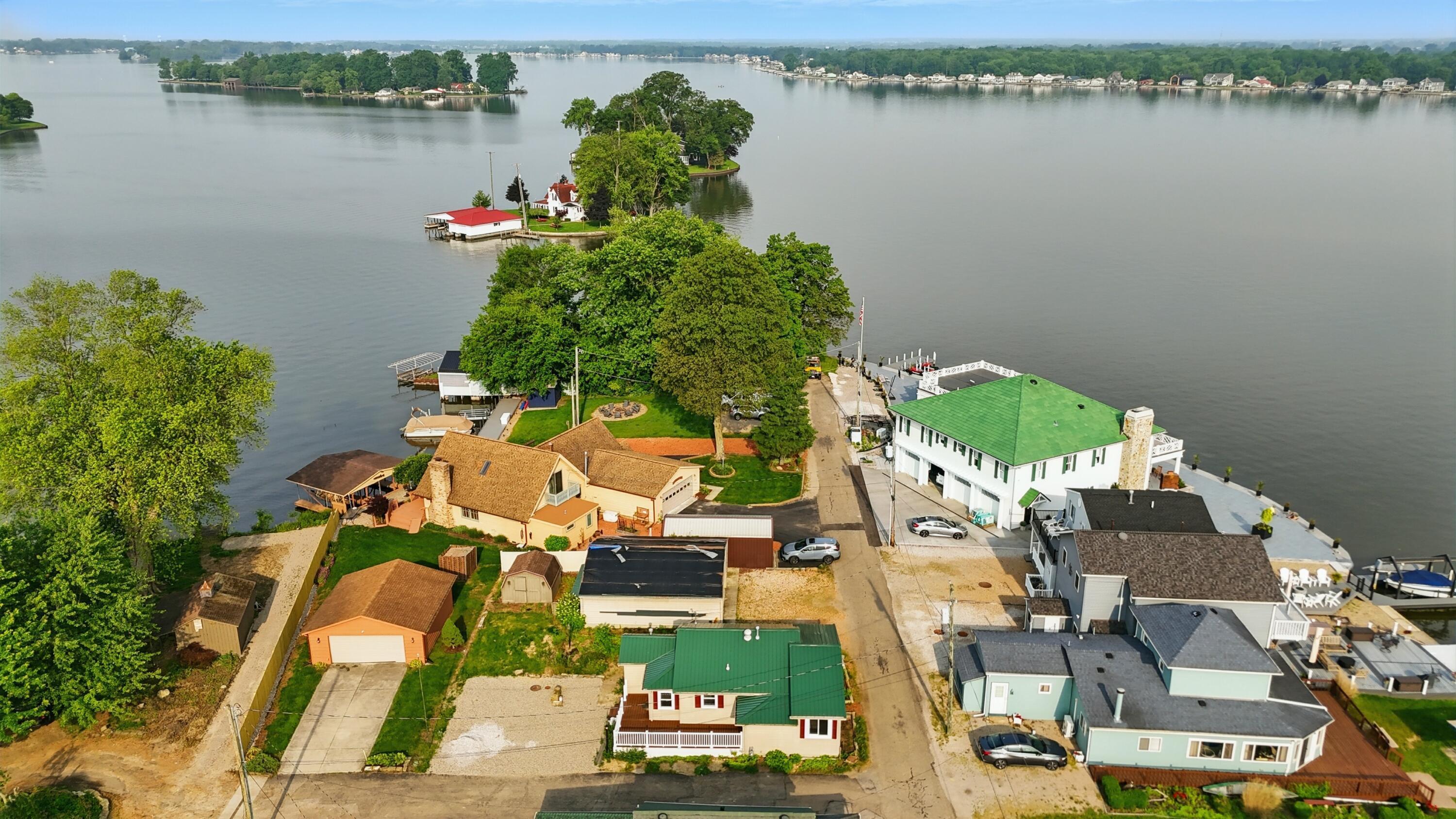 4881 Decker Avenue Ne Property Photo 51