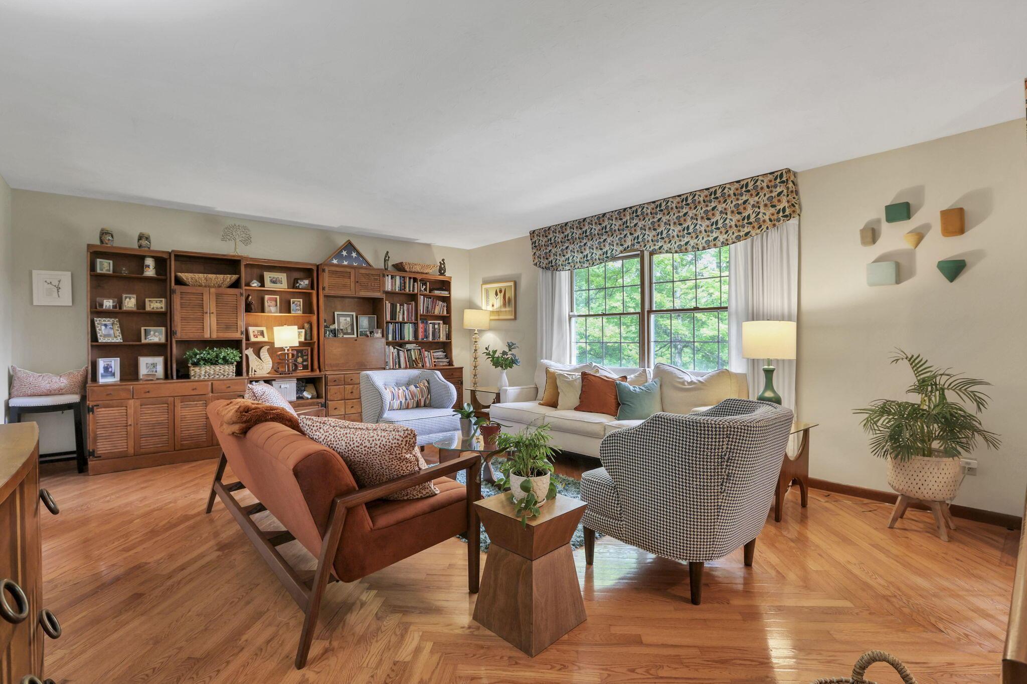 4363 Baker Road Property Photo 10