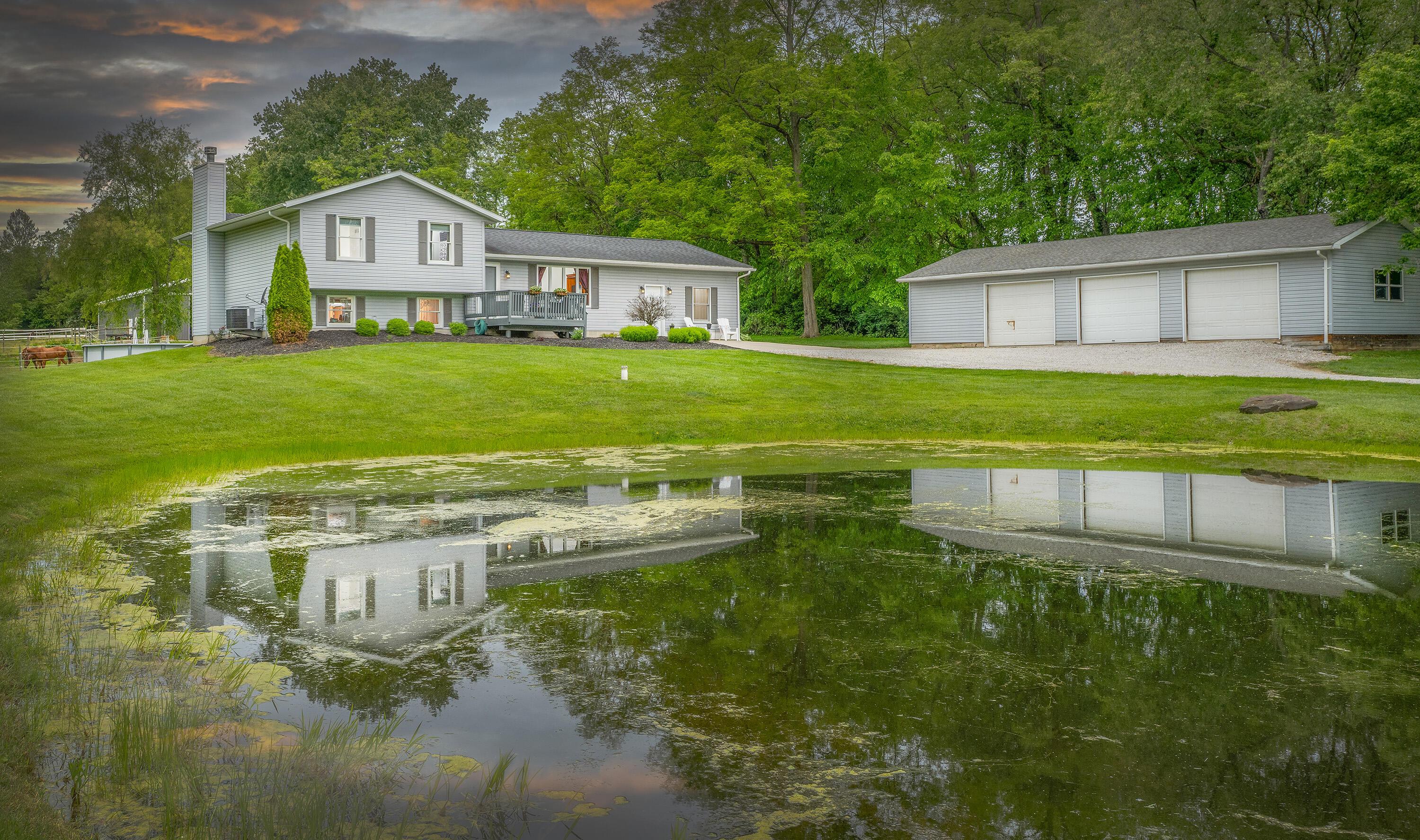 1295 Vernonview Drive Property Photo 1