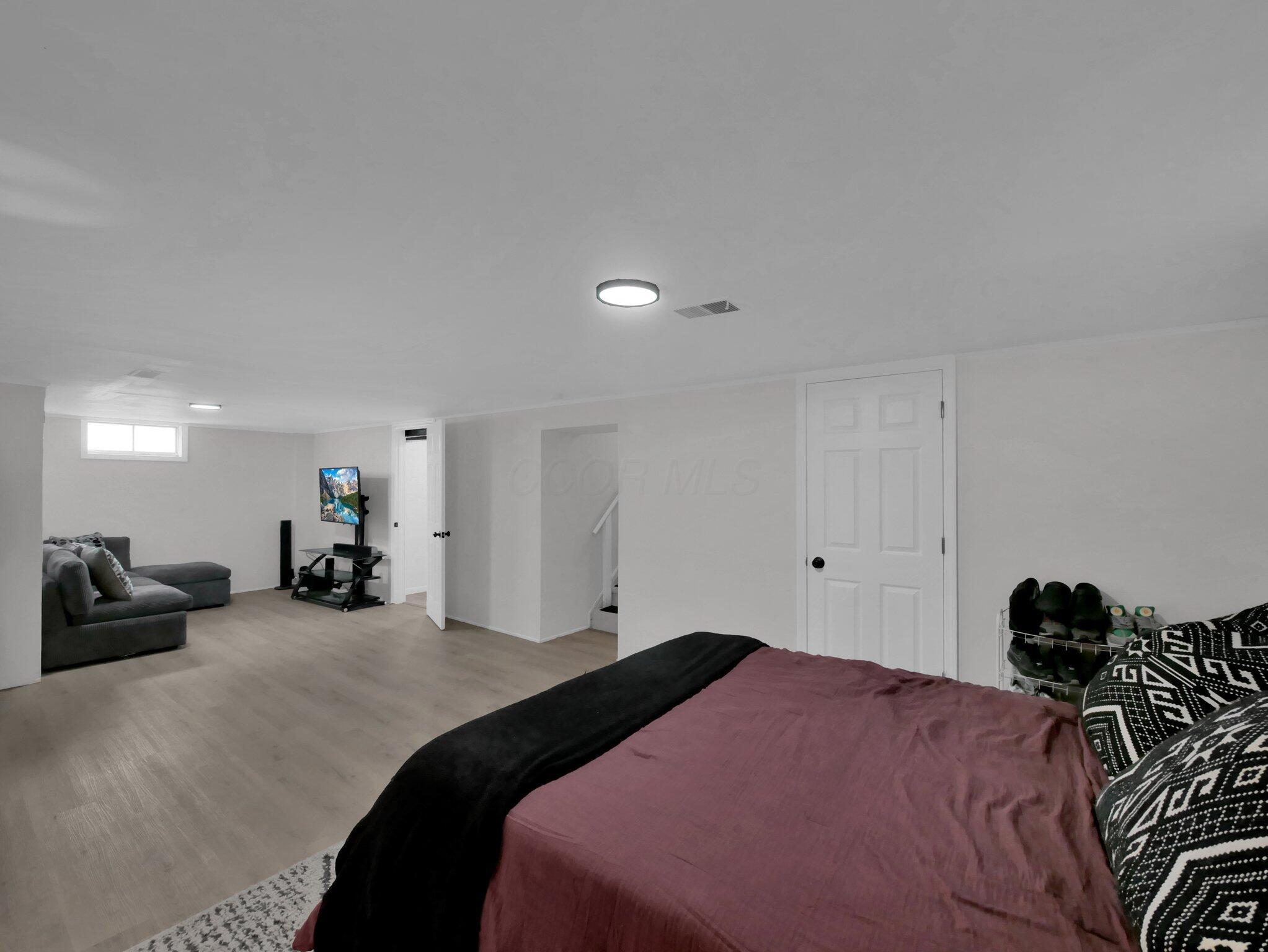 4702 Edinburgh Lane Property Photo 18