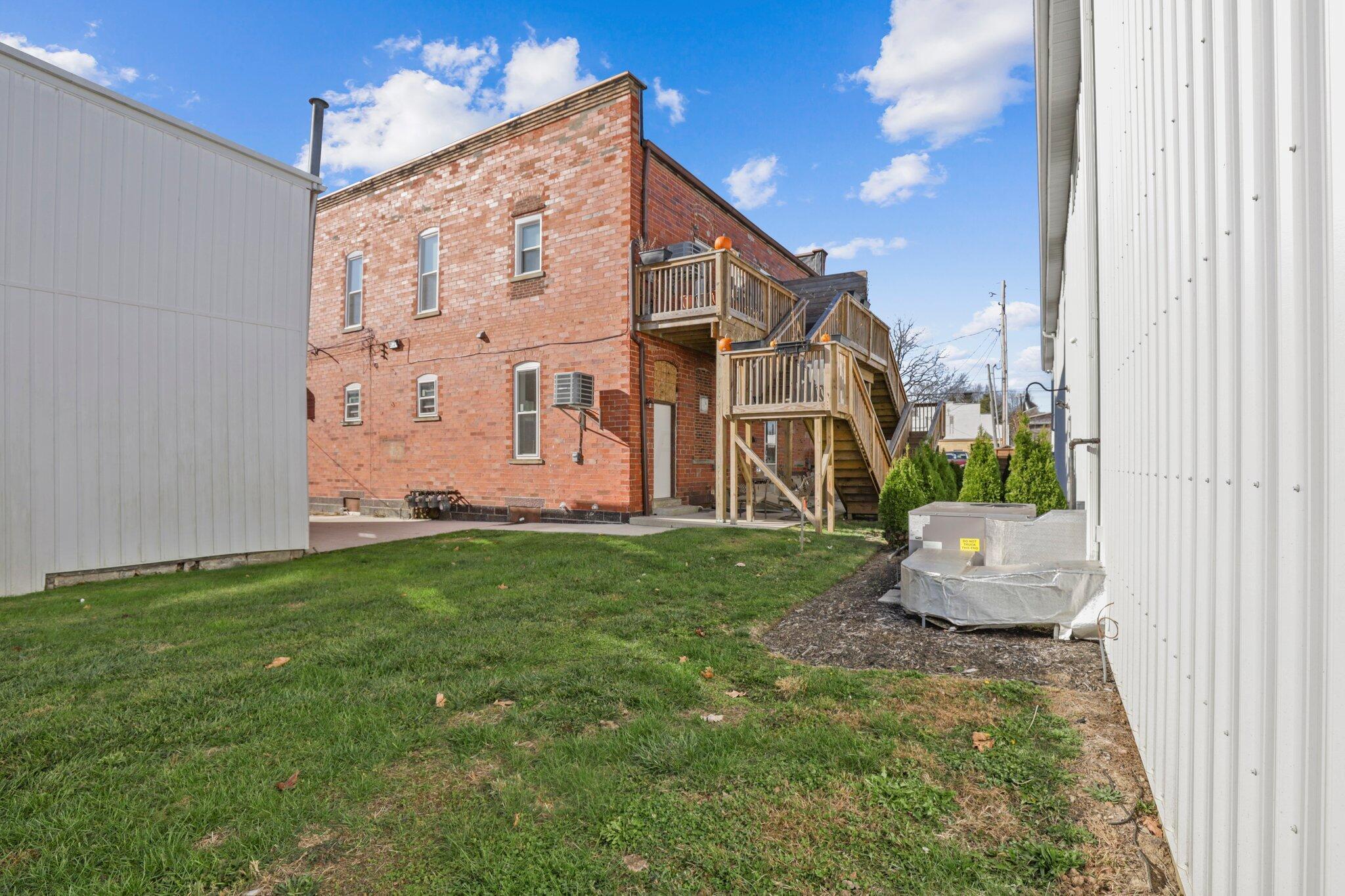 14-20 W Depot Street, 14 Property Photo 5