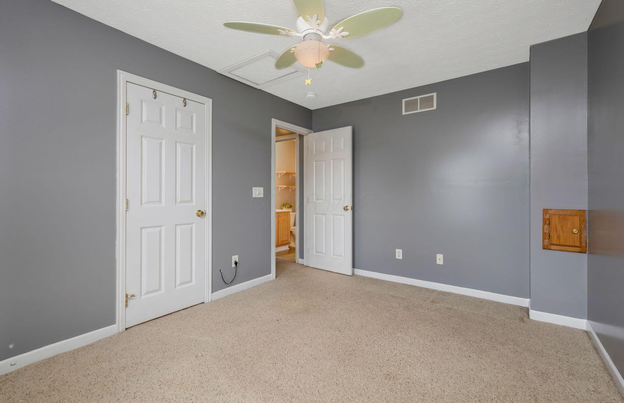 652 Thatch Street Property Photo 16