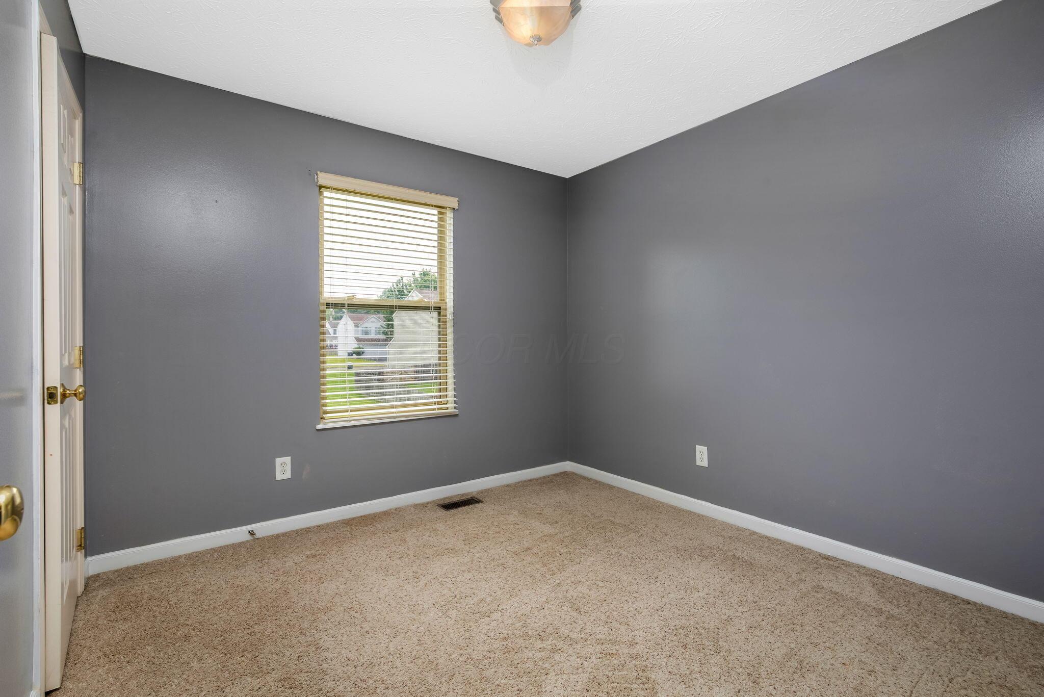 652 Thatch Street Property Photo 17