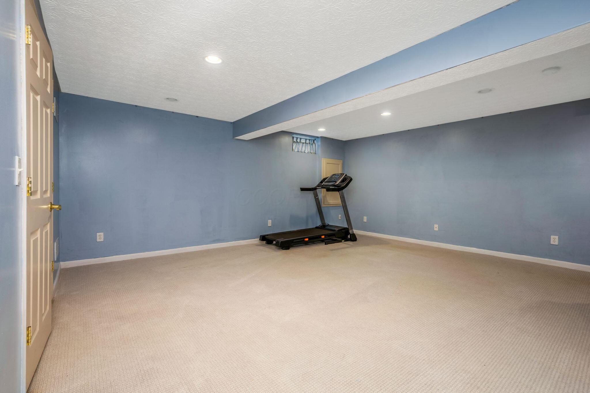 652 Thatch Street Property Photo 29