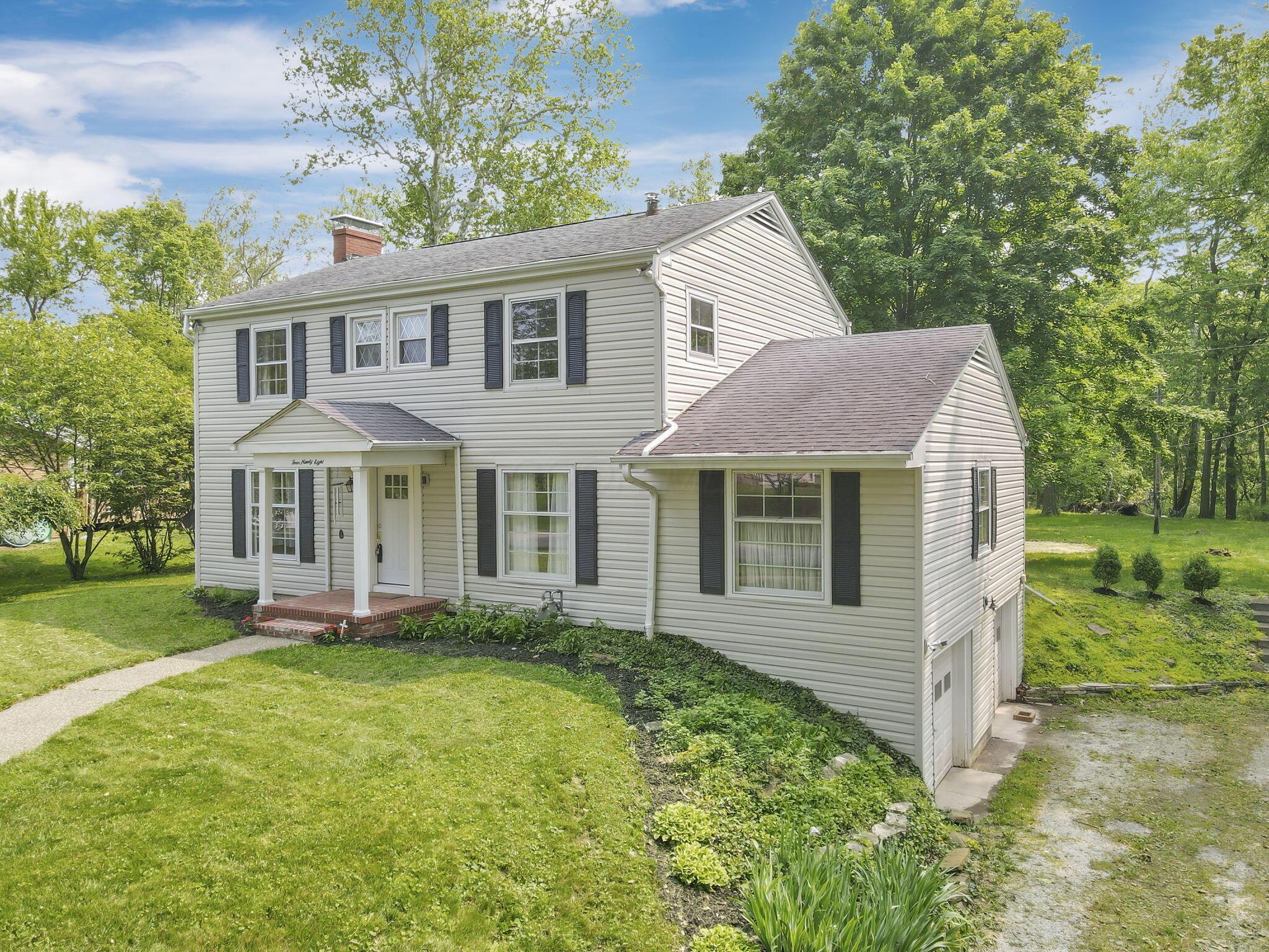 498 Marion Manor Woods Property Photo 1