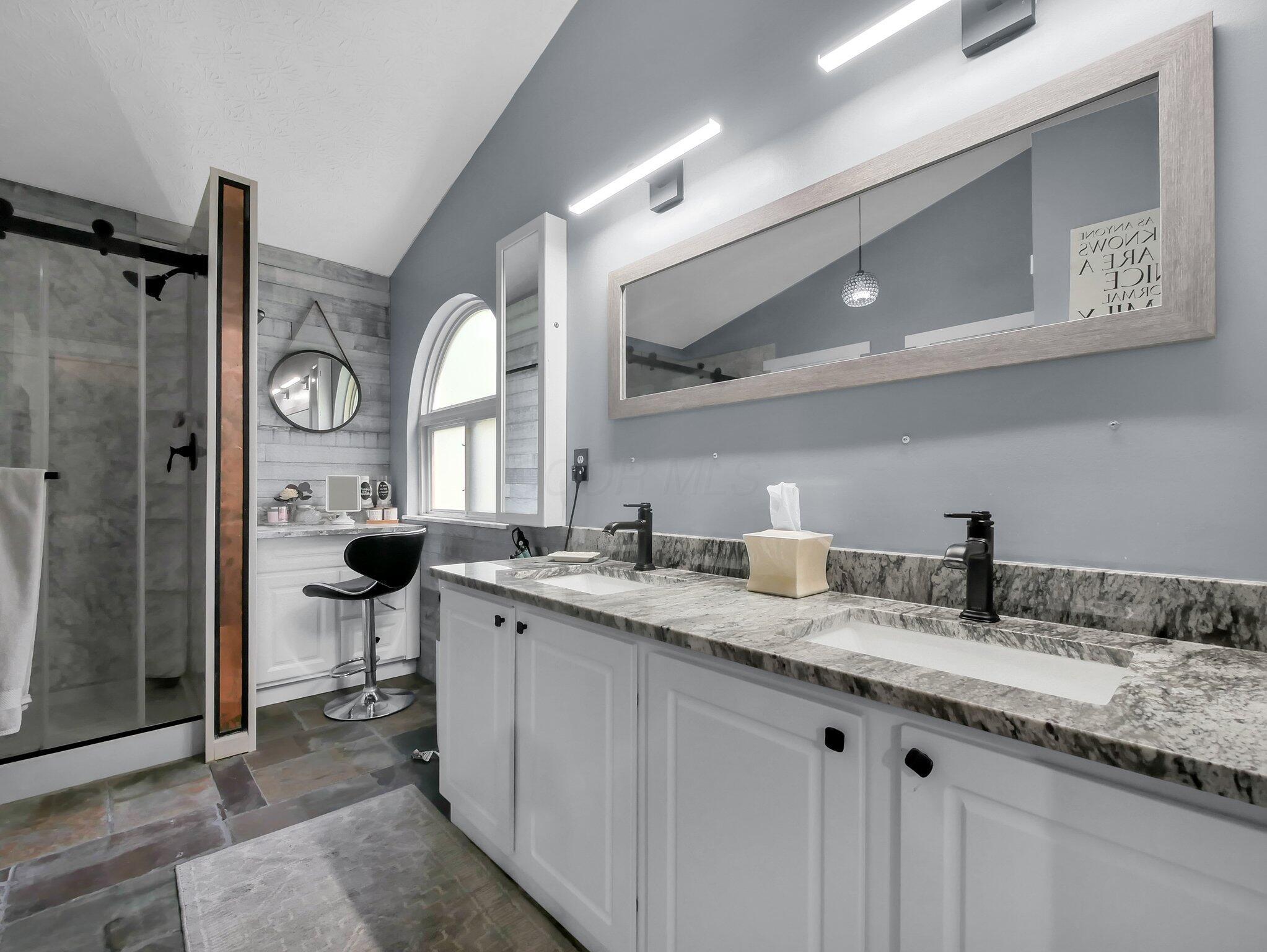 3027 Landen Farm Road W Property Photo 15