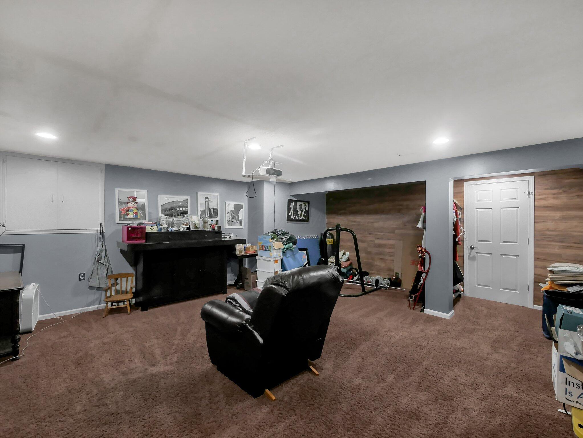 3027 Landen Farm Road W Property Photo 21