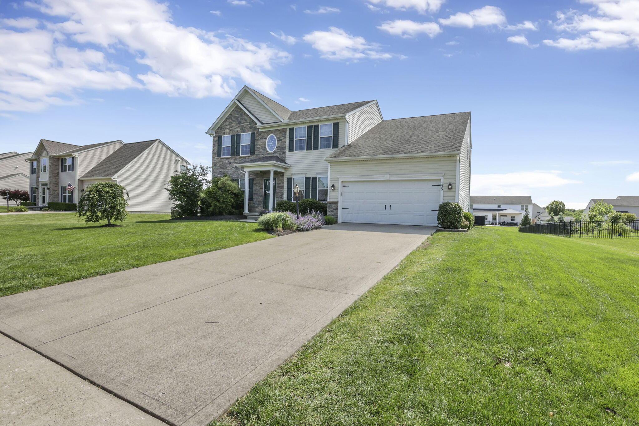 135 Tassel View Street Property Photo 2
