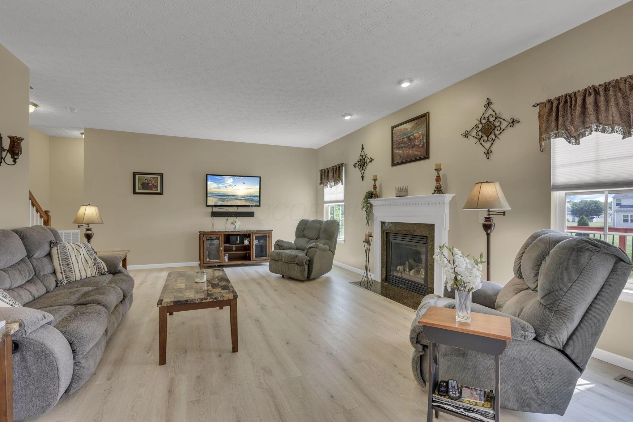135 Tassel View Street Property Photo 13