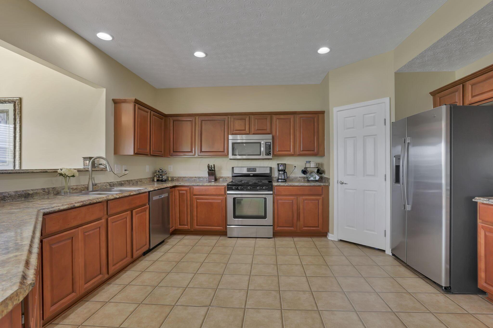135 Tassel View Street Property Photo 21