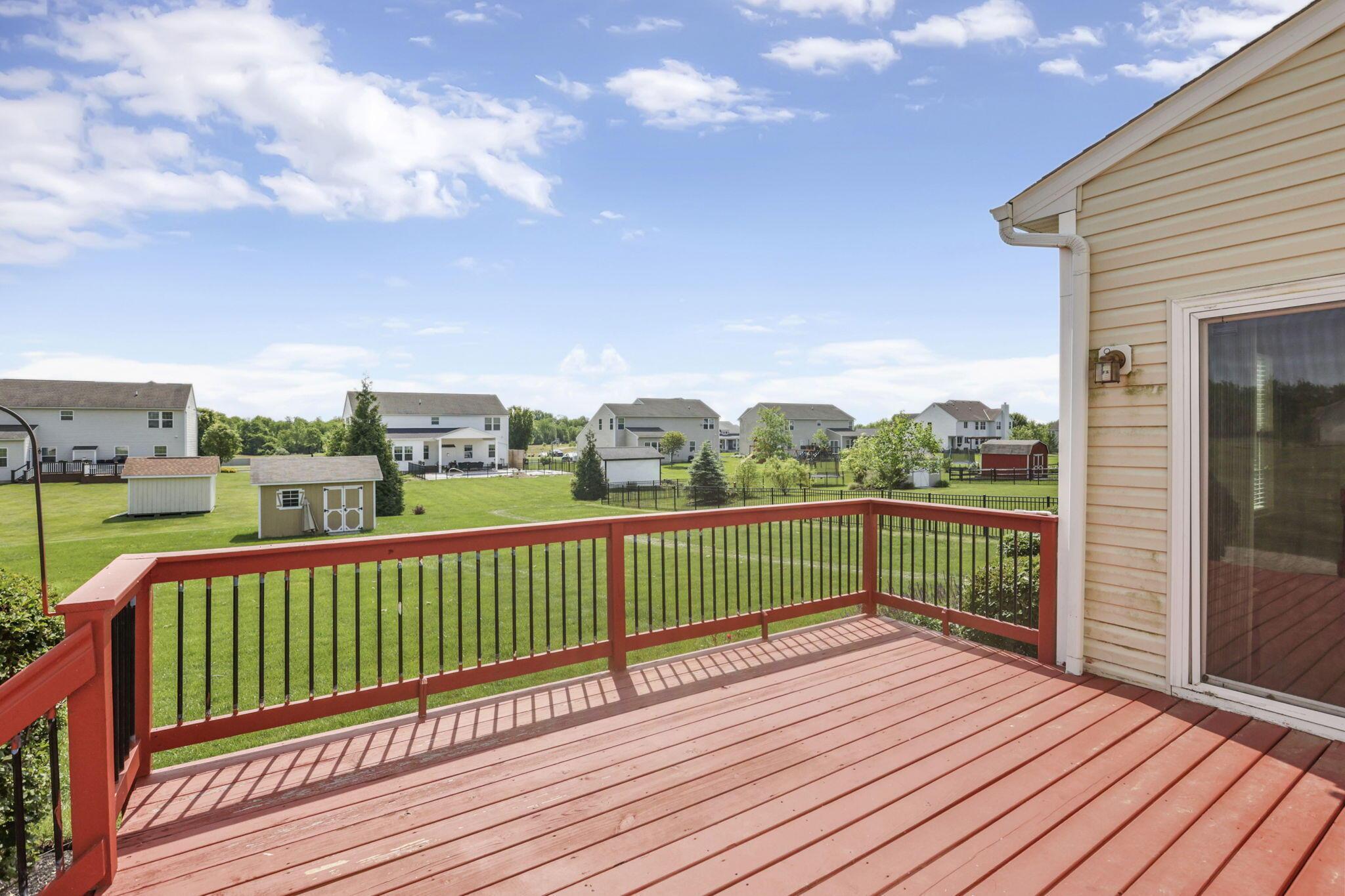 135 Tassel View Street Property Photo 54
