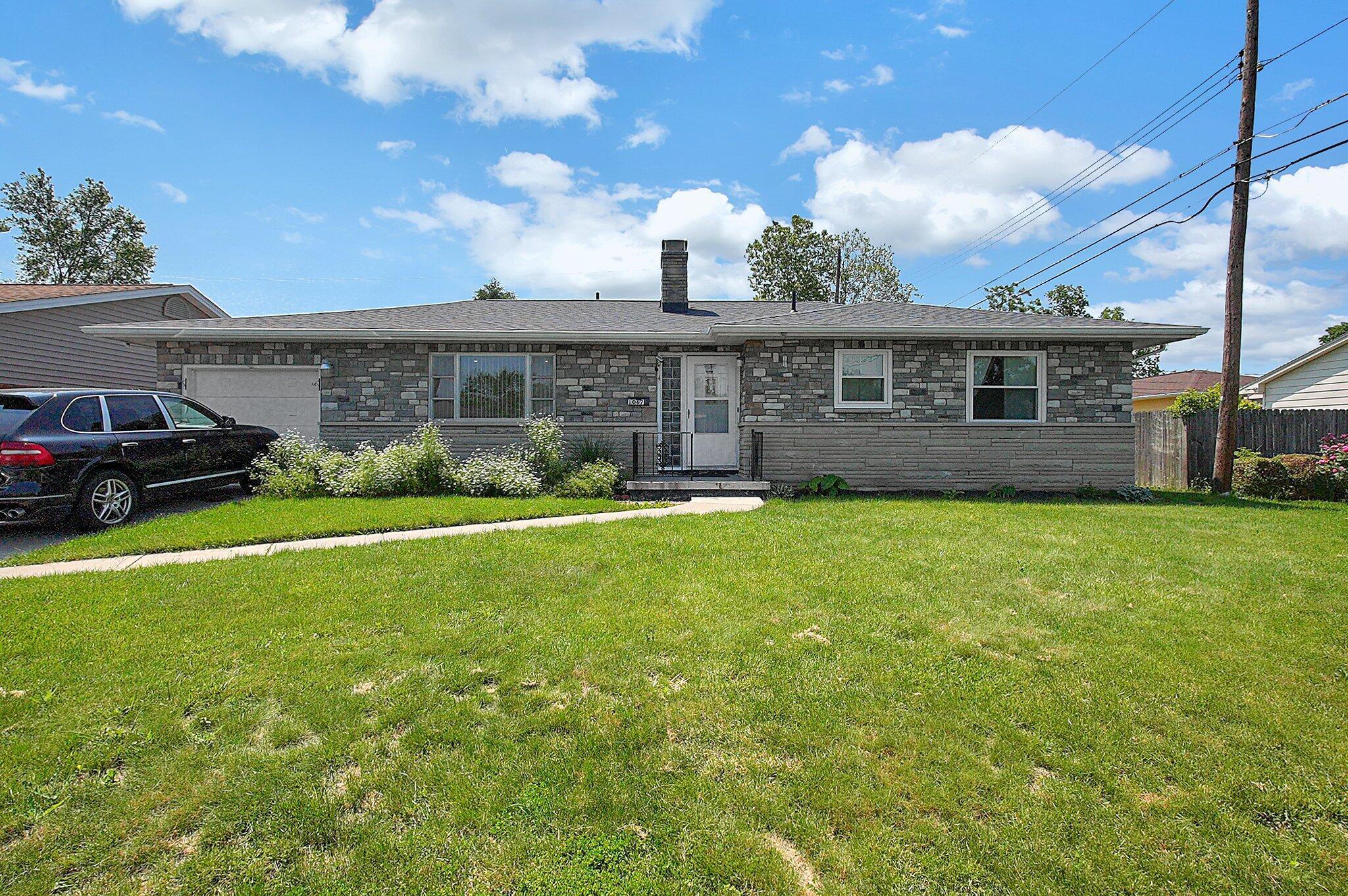 1067 Bronwyn Avenue Property Photo 1