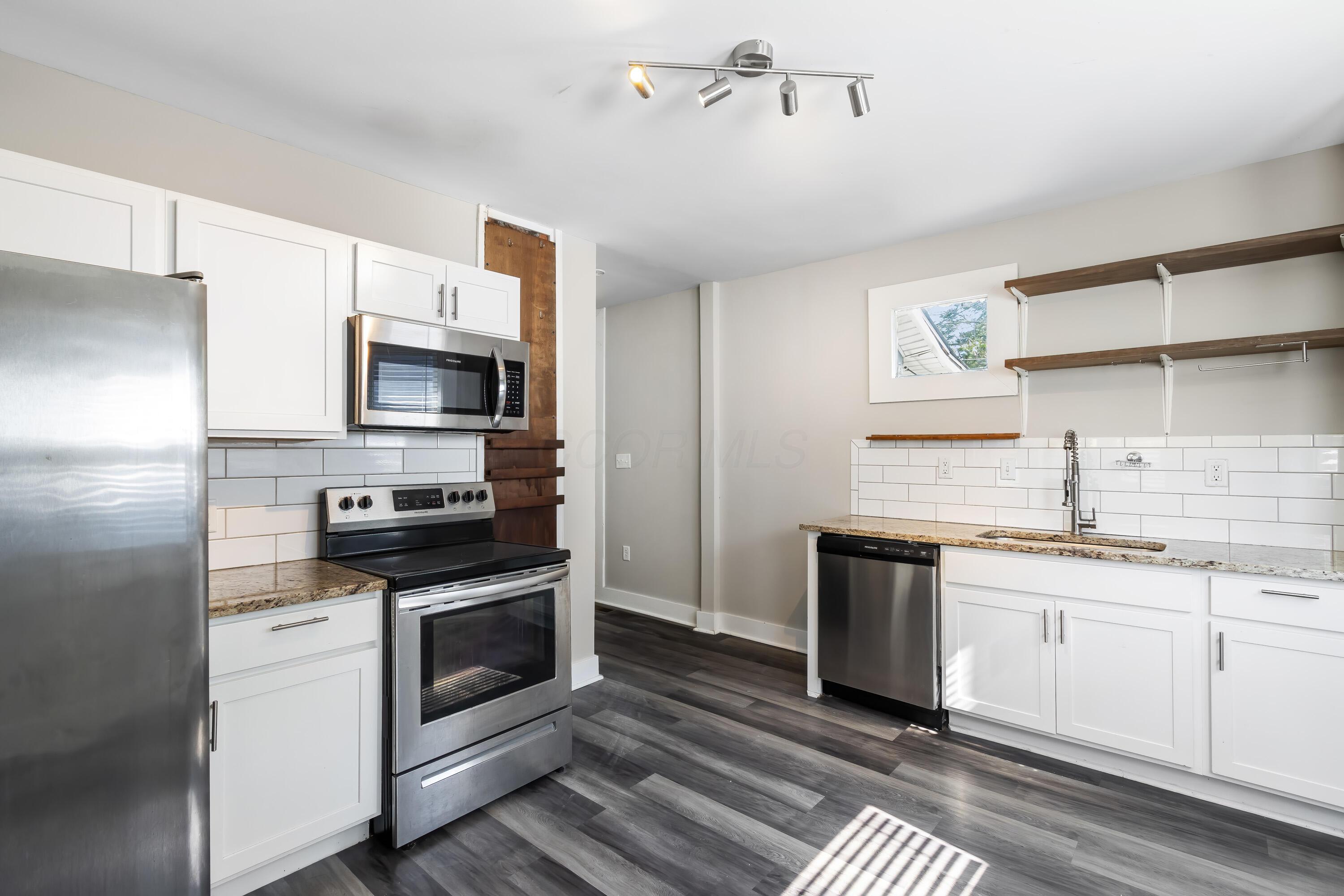 638 Stewart Avenue Property Photo 13