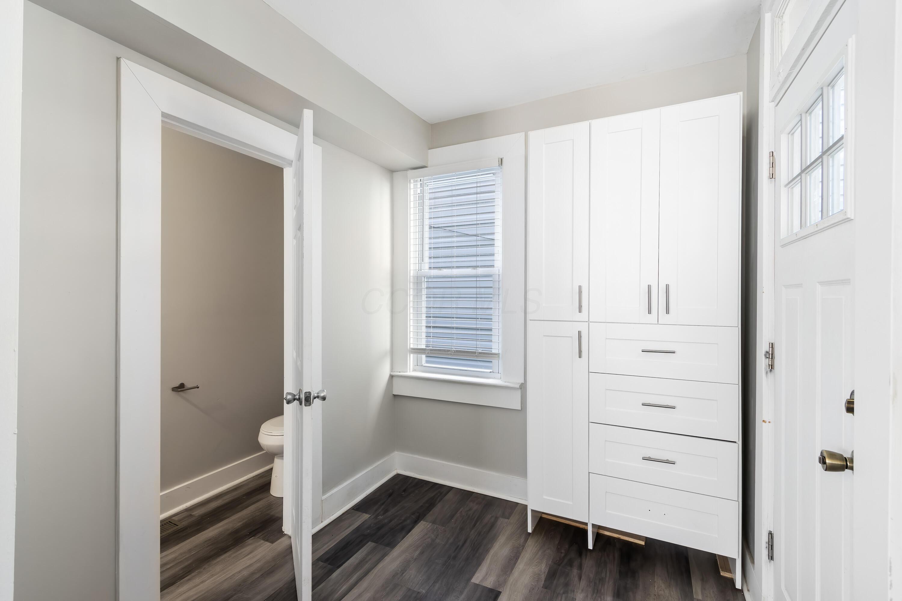 638 Stewart Avenue Property Photo 15