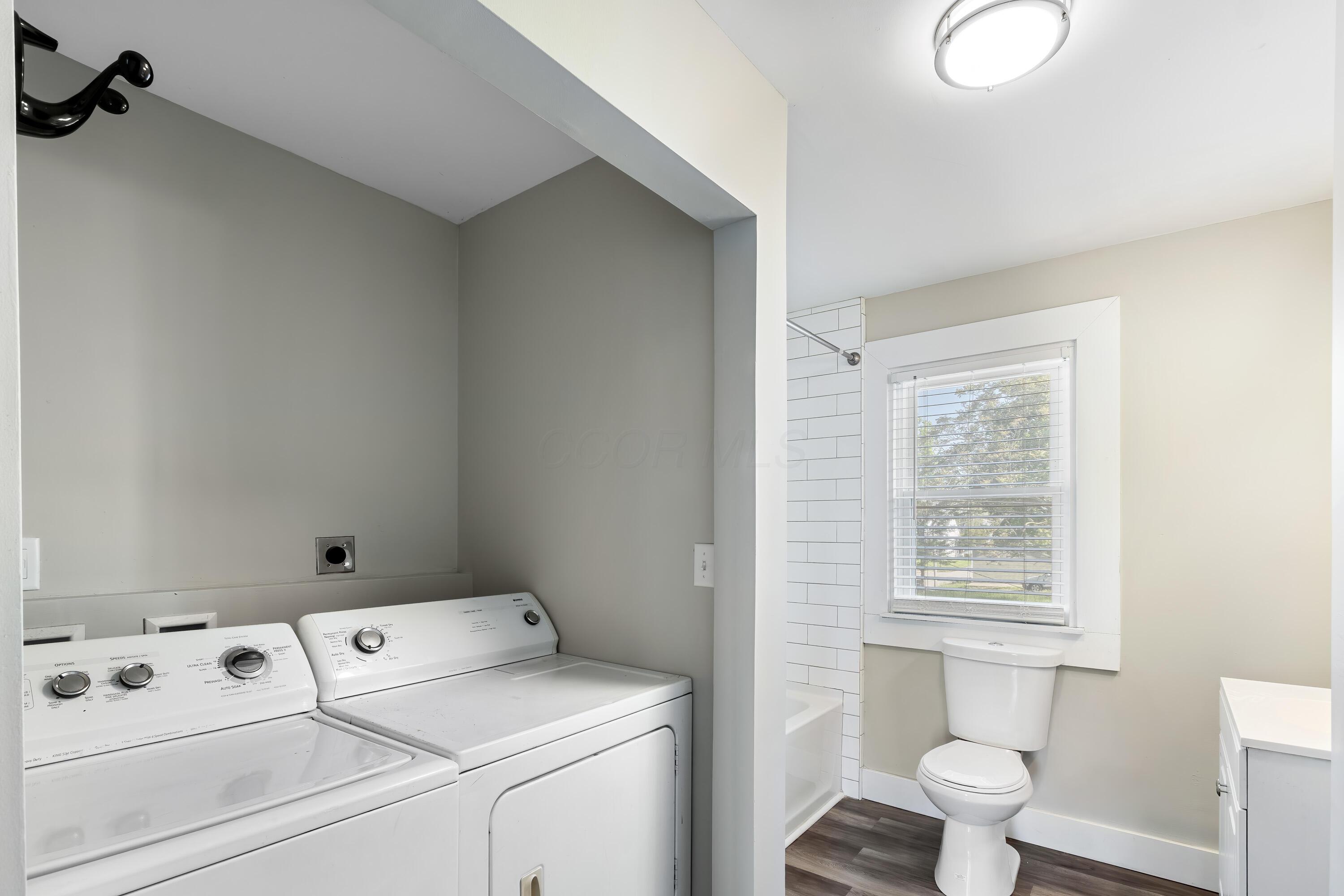 638 Stewart Avenue Property Photo 20