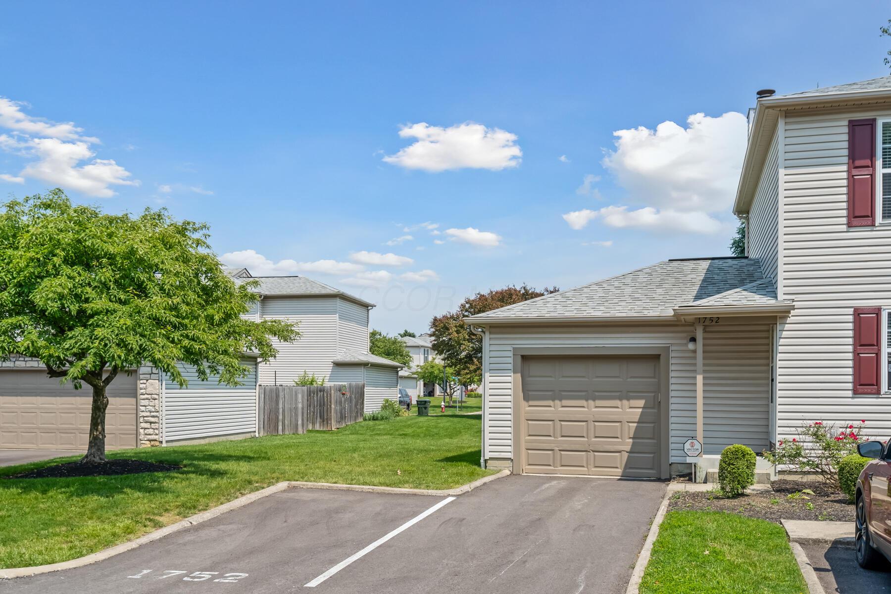 1752 Ridgebury Drive, 138a Property Photo 2