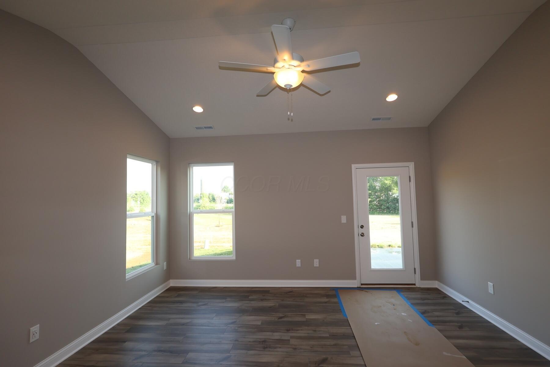 7074 Unitas Loop Property Photo 5