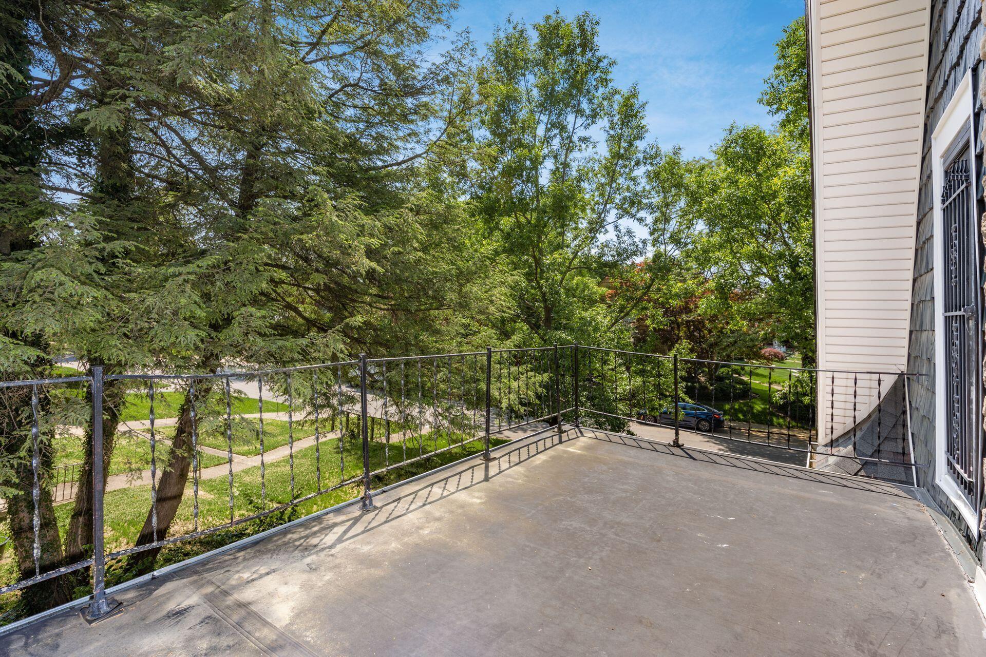 320 Rhoads Avenue Property Photo 46