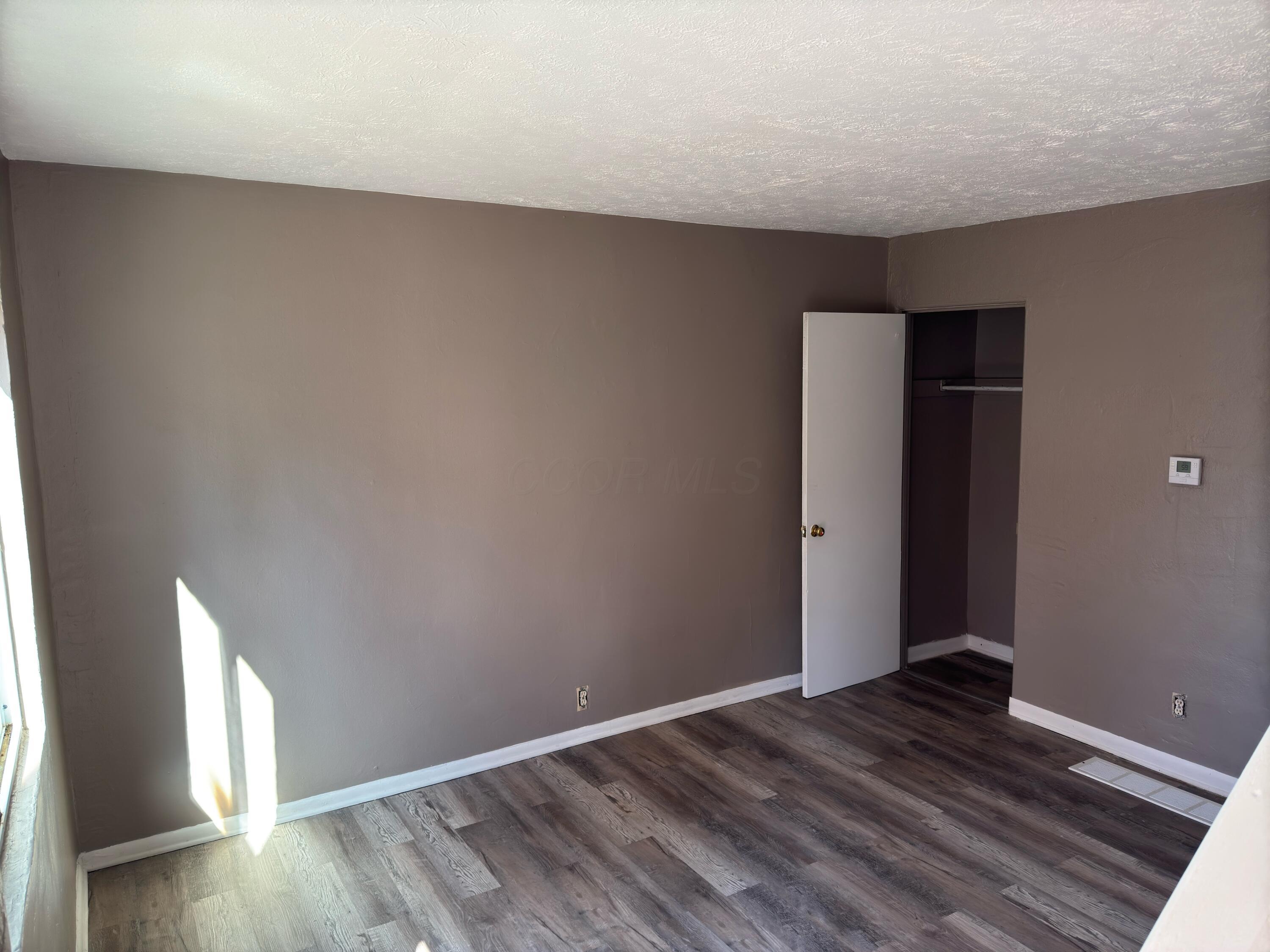 442-446 S Yale Avenue Property Photo 2