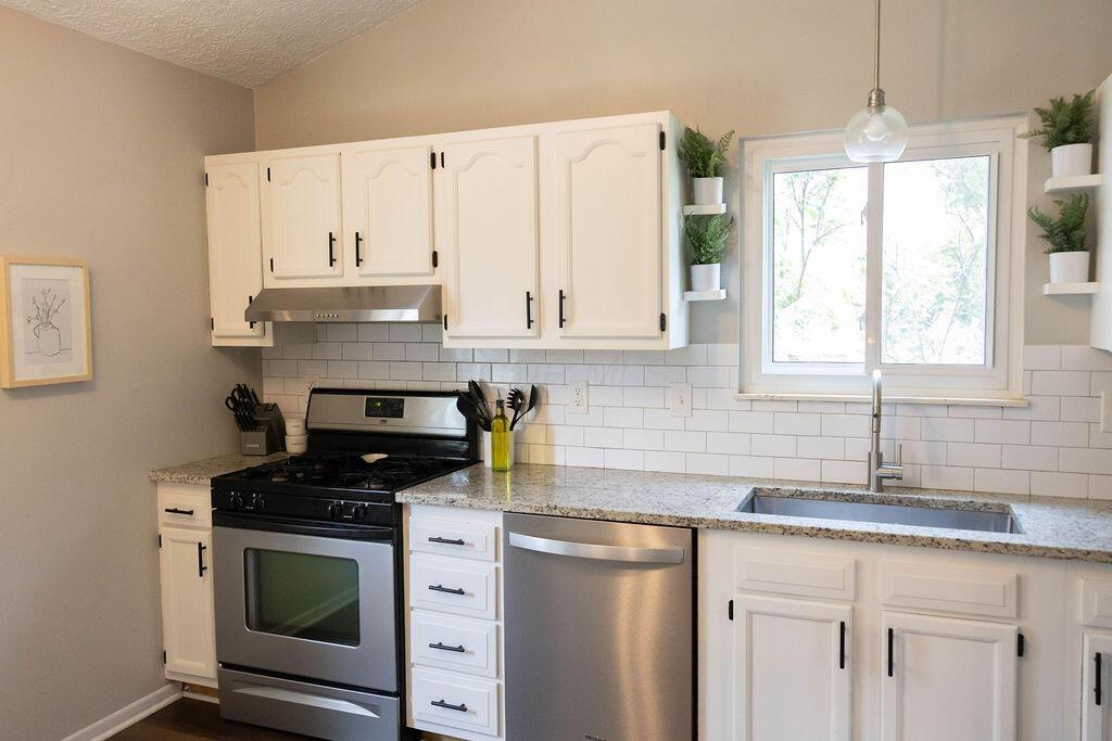 1771 Redcloud Drive Property Photo 4