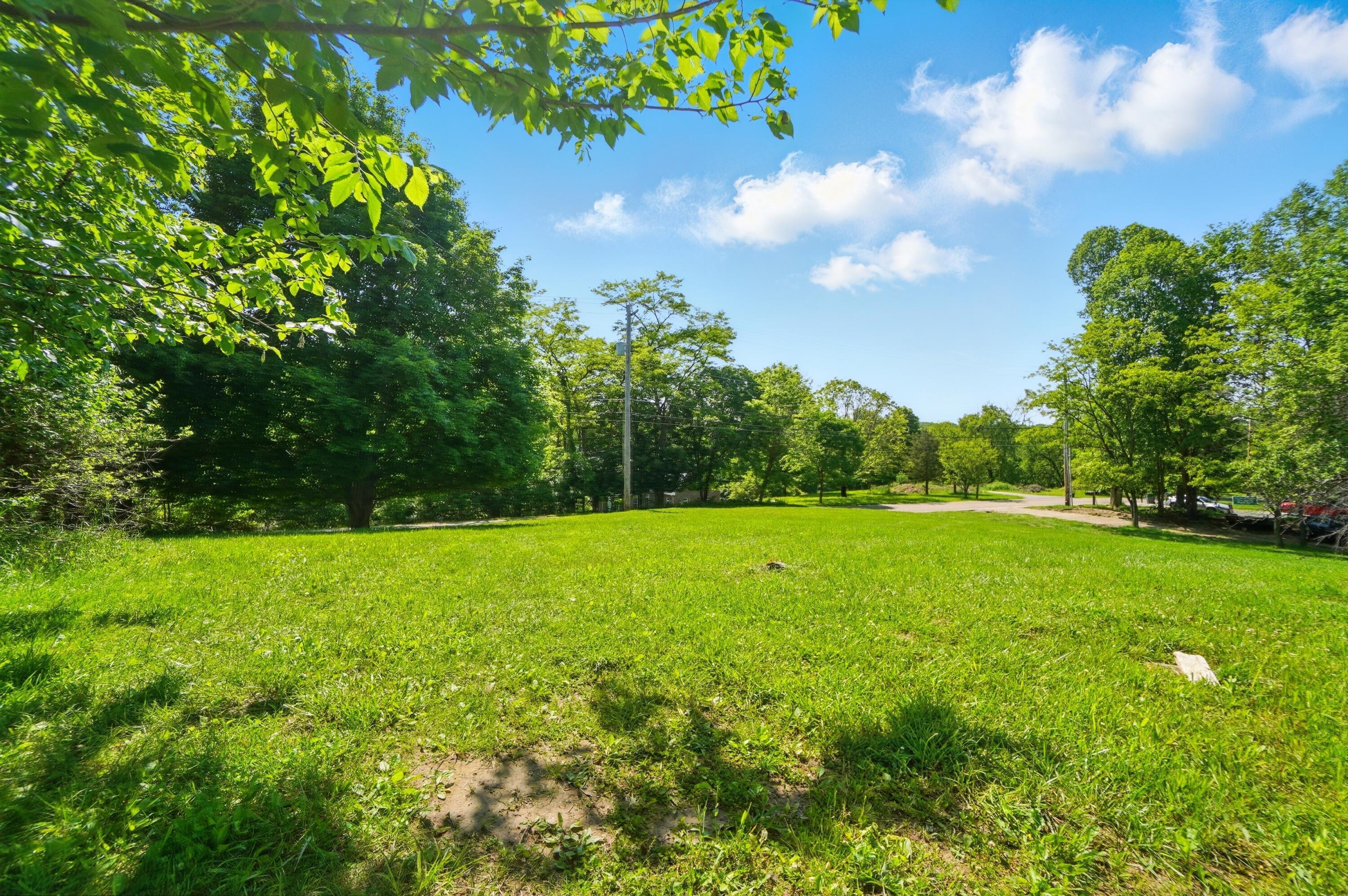 1801 River Road Property Photo 9