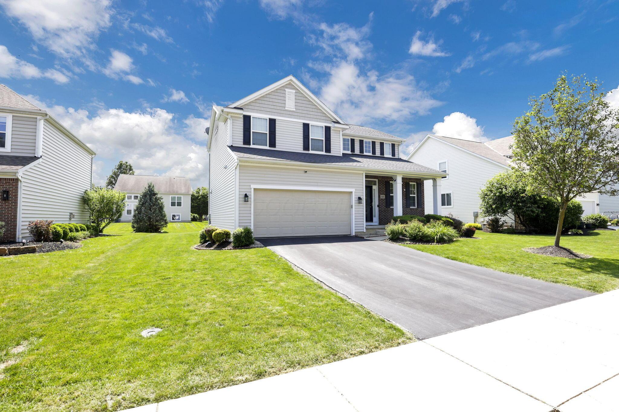 168 Winding Valley Drive Property Photo 2