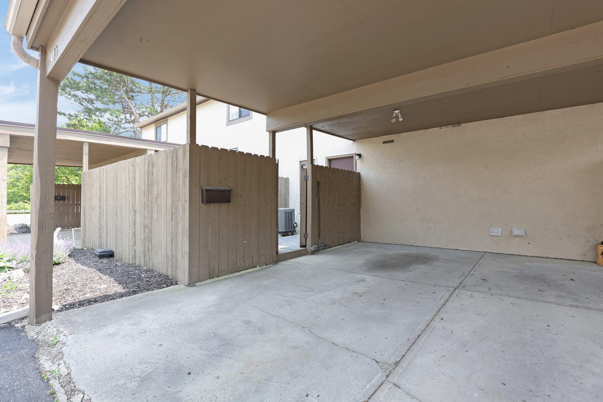 3195 Summerdale Lane Property Photo 24
