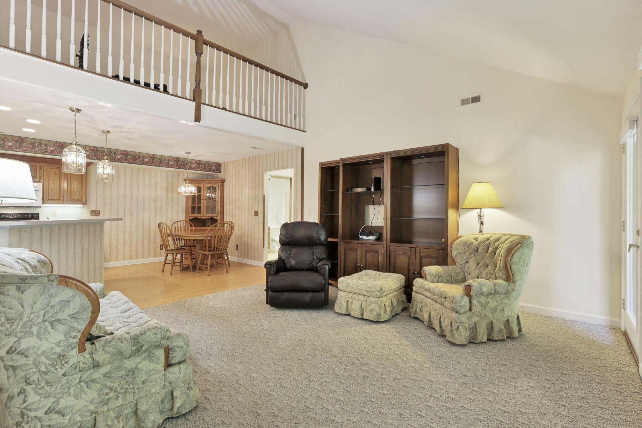 53 Stone House Court Property Photo 3