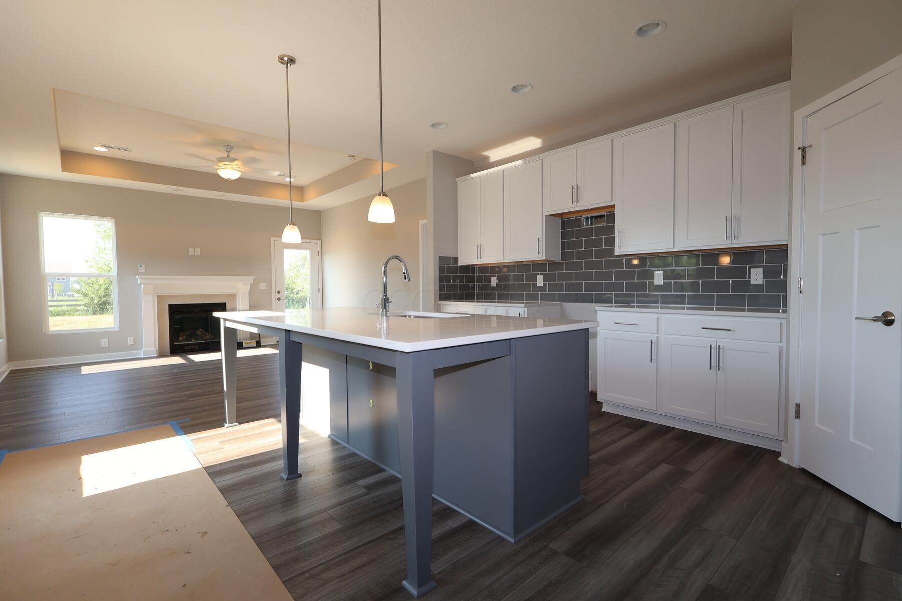 7032 Unitas Loop Property Photo 3