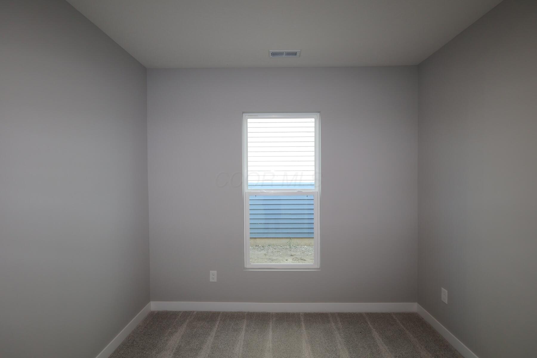 7032 Unitas Loop Property Photo 10