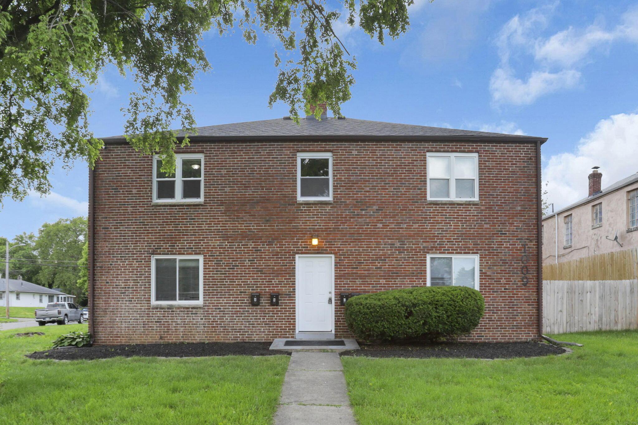 1009 Lilley Avenue Property Photo 1