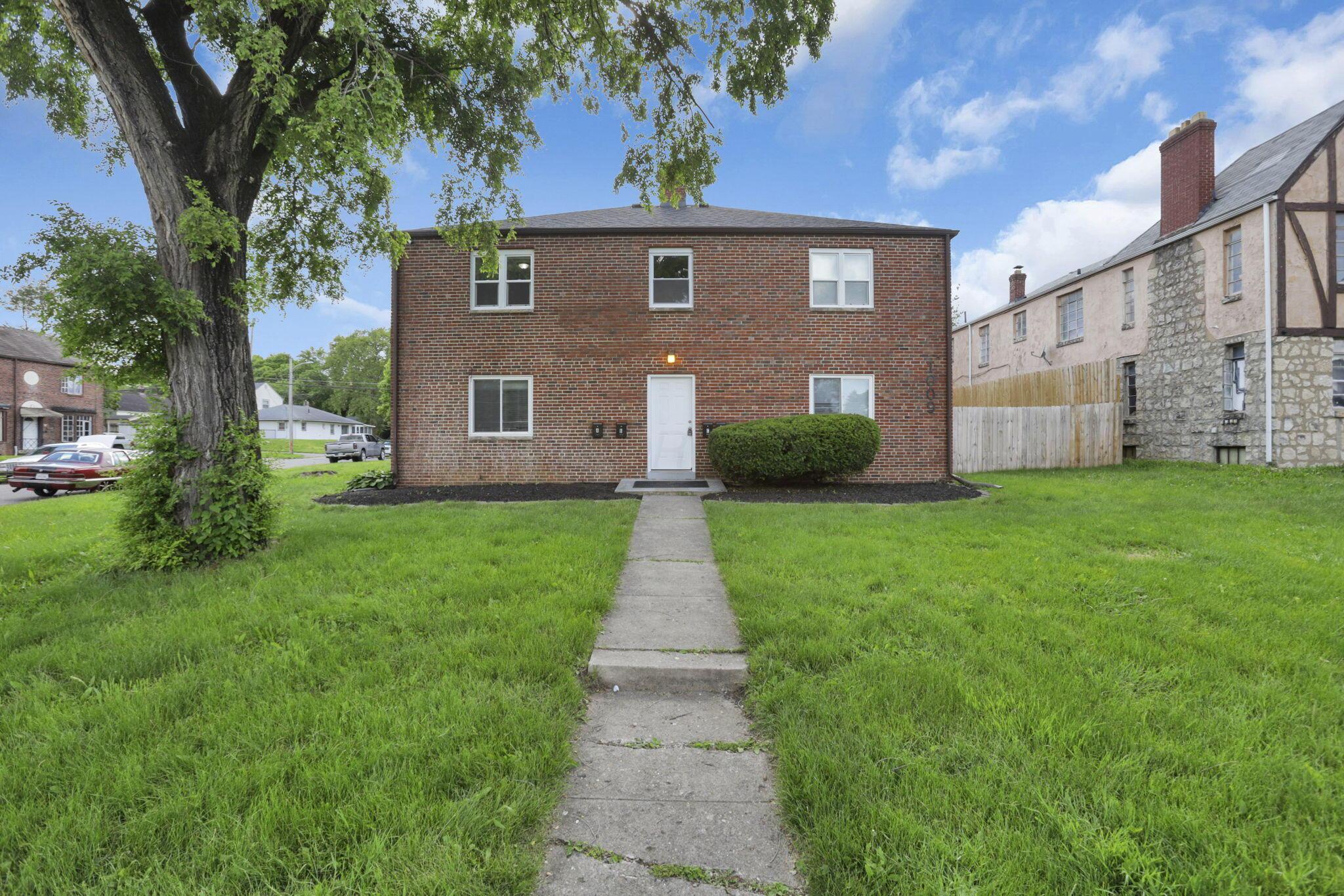 1009 Lilley Avenue Property Photo 3