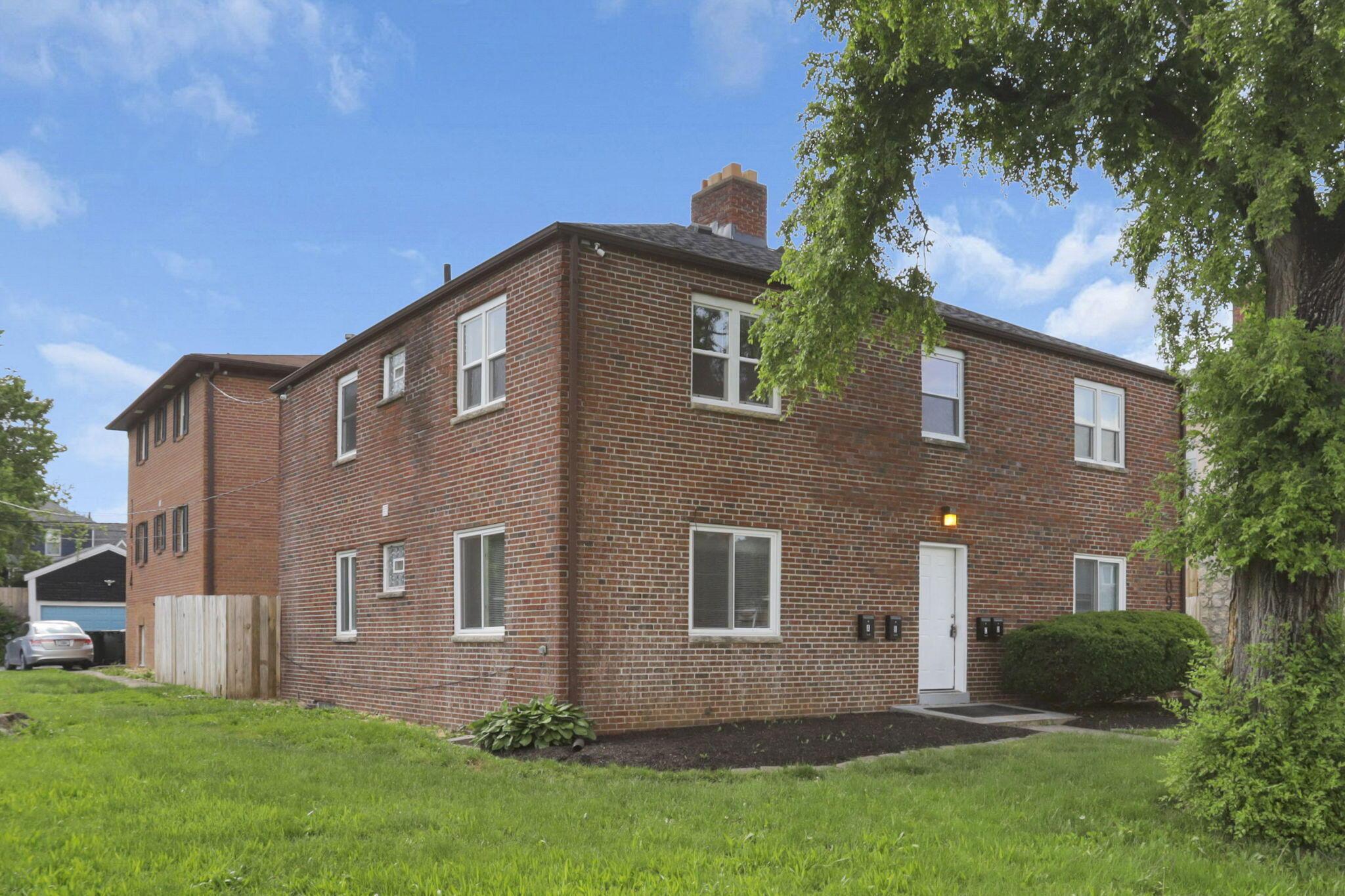 1009 Lilley Avenue Property Photo 4
