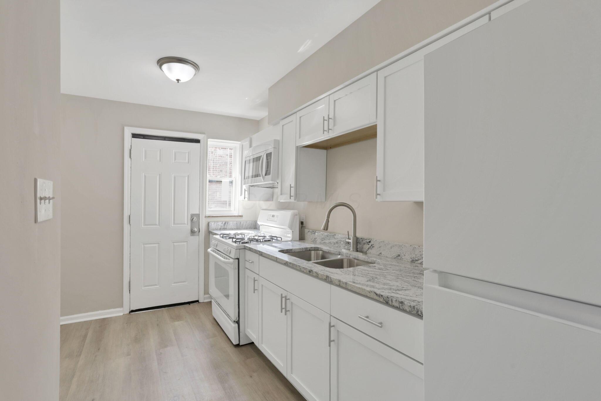 1009 Lilley Avenue Property Photo 22