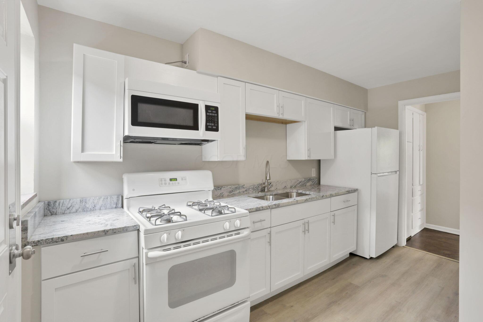 1009 Lilley Avenue Property Photo 24
