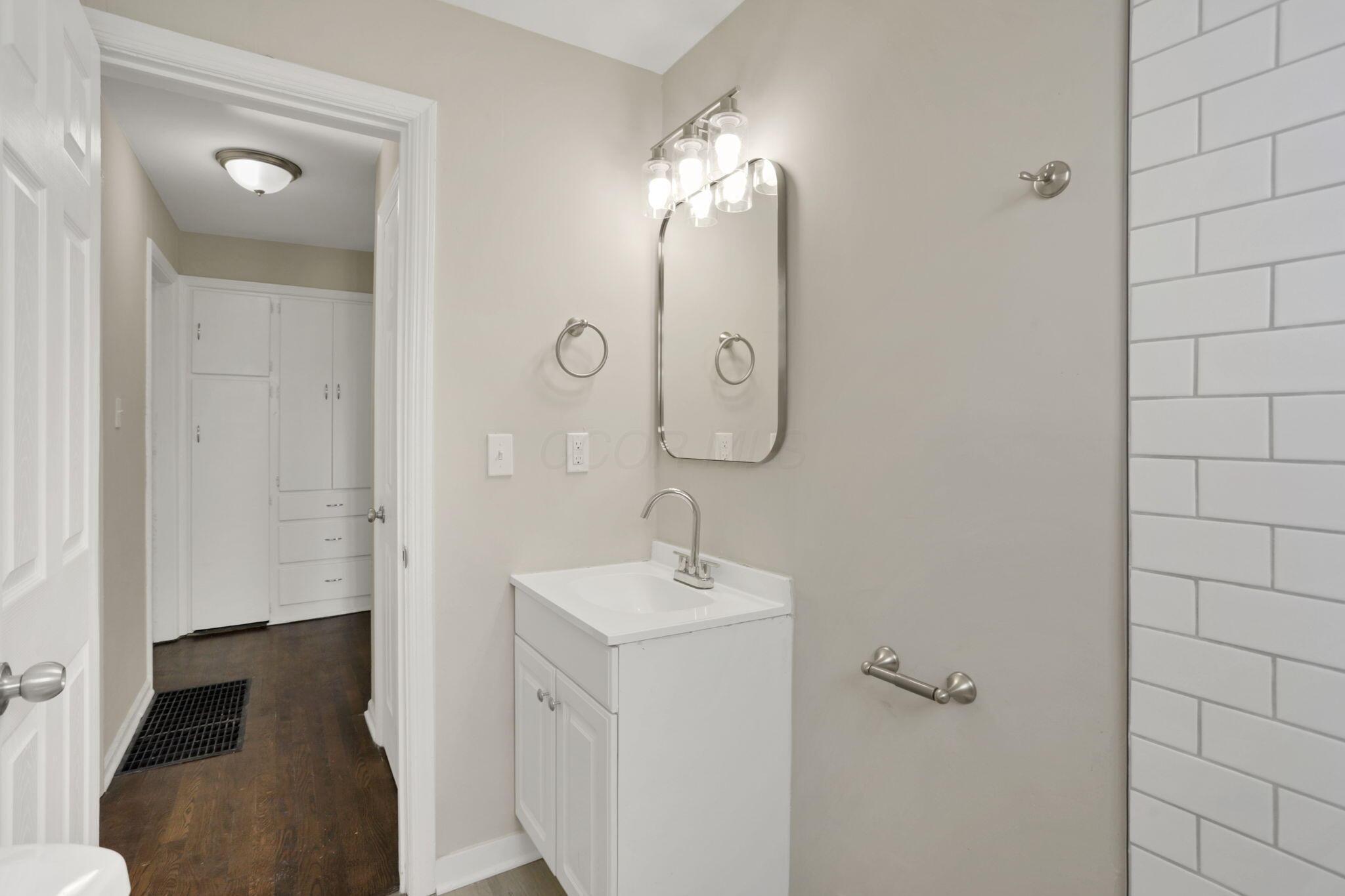 1009 Lilley Avenue Property Photo 30
