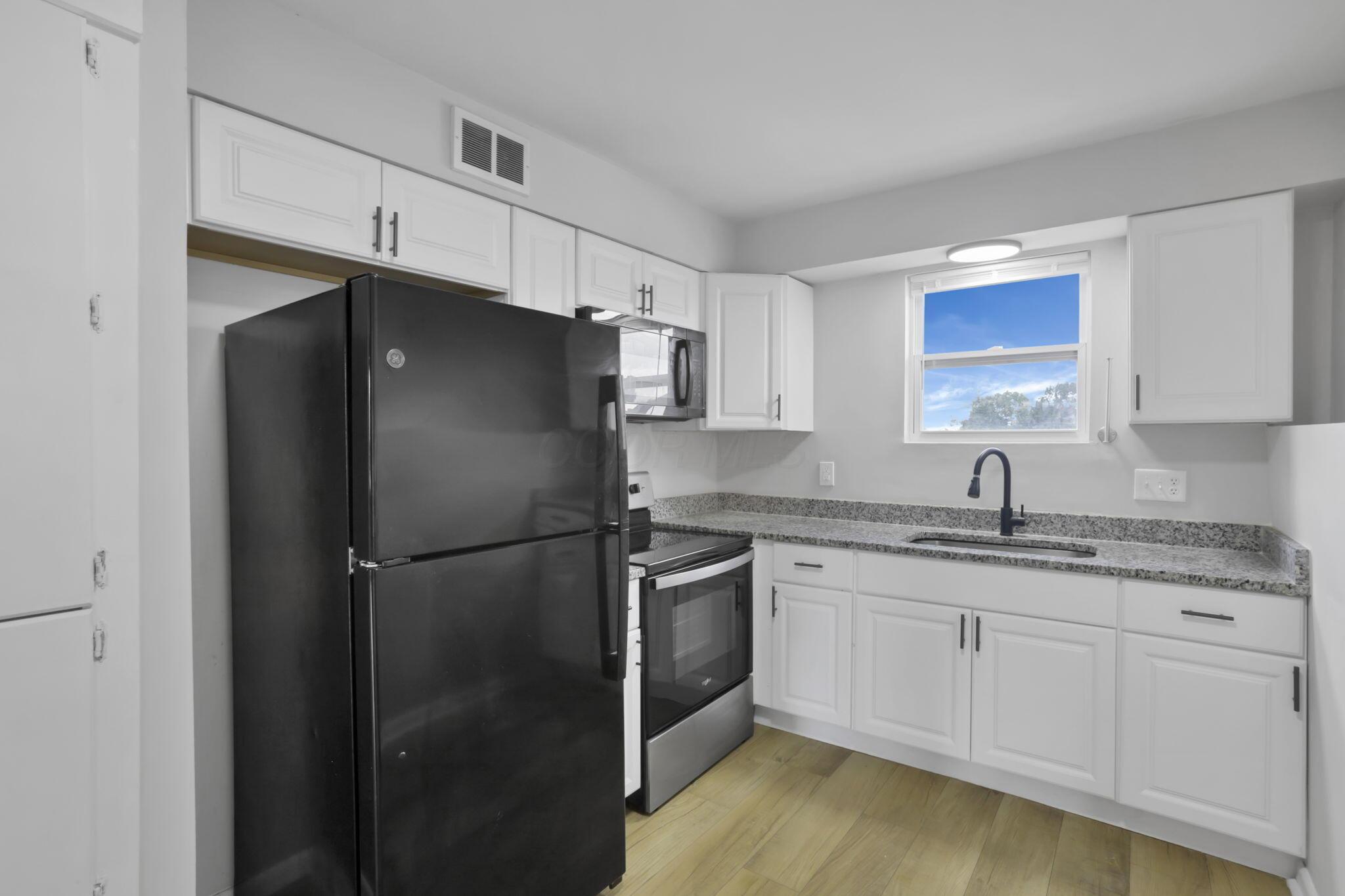 1009 Lilley Avenue Property Photo 42