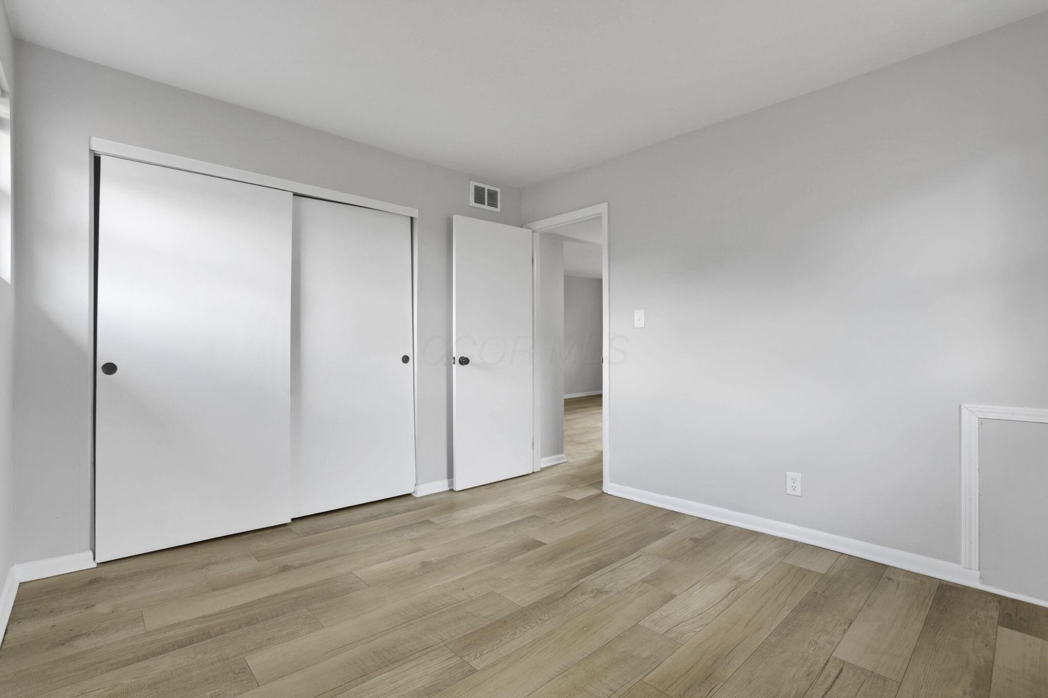 1009 Lilley Avenue Property Photo 49