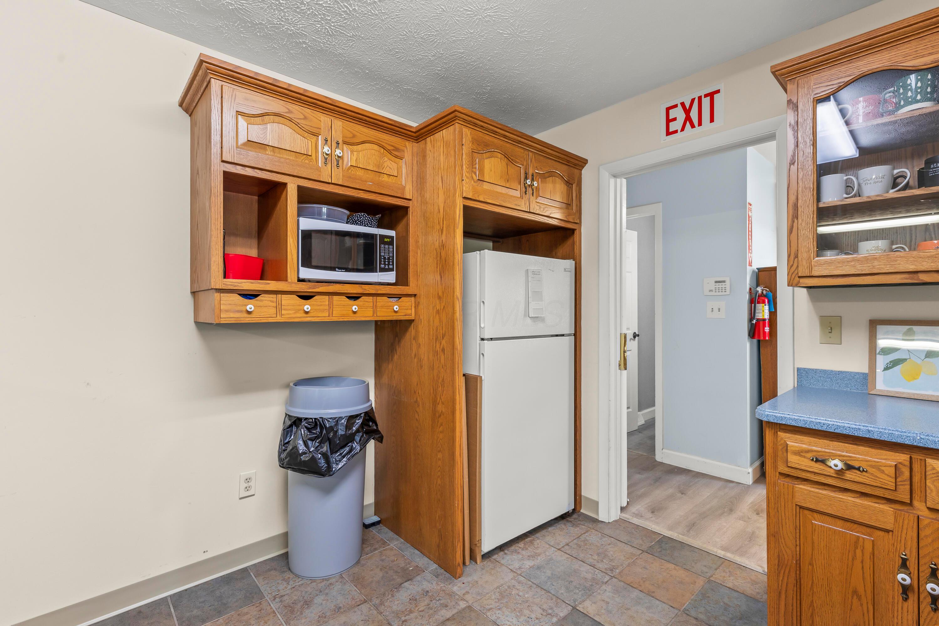 4901 Central College Road Property Photo 20