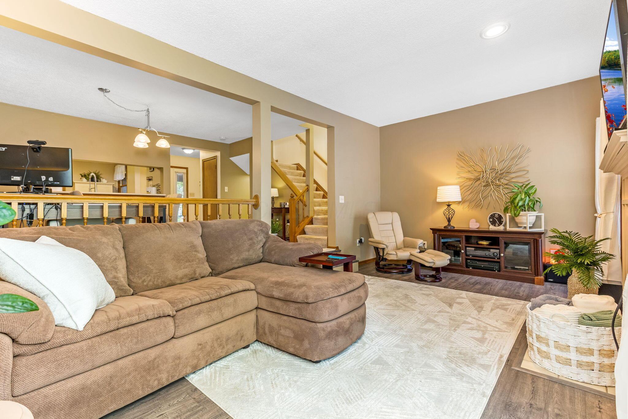 7179 Inverness Court Property Photo 11