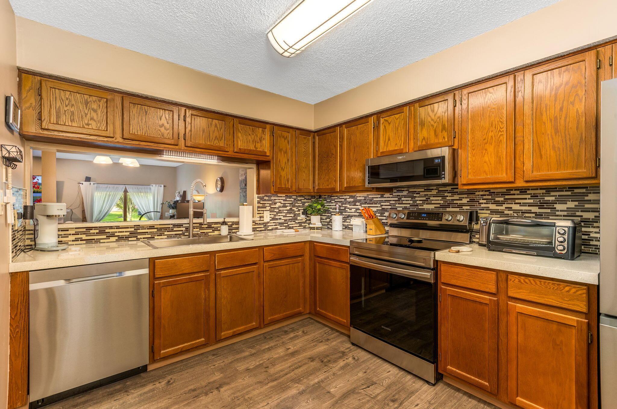7179 Inverness Court Property Photo 13