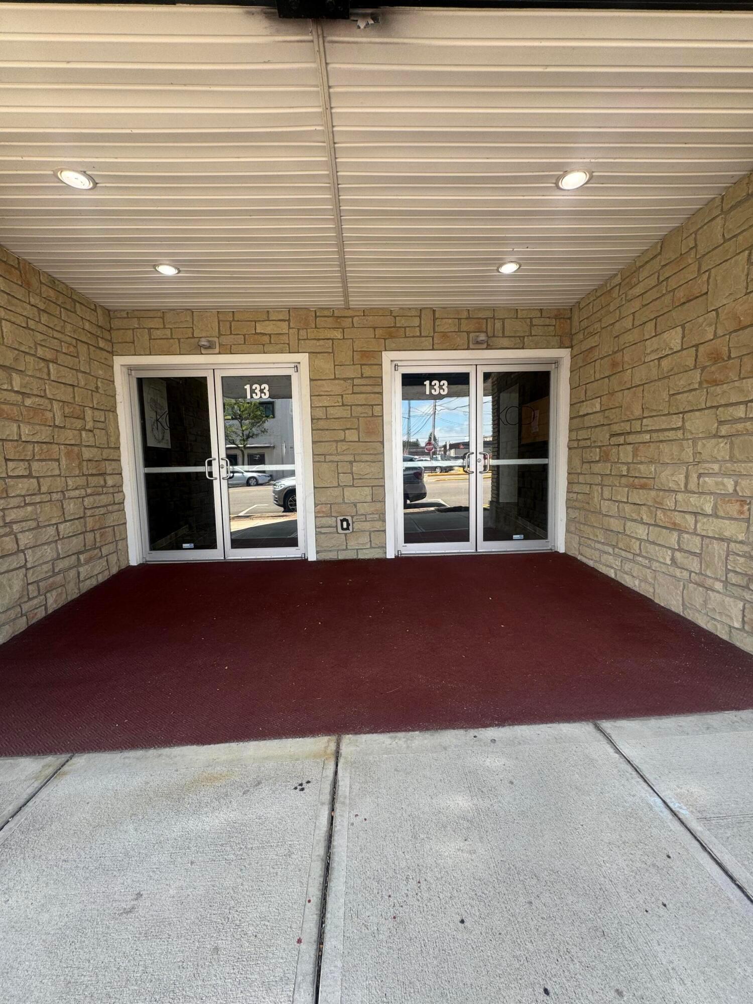 133 S Fayette Street Property Photo 2