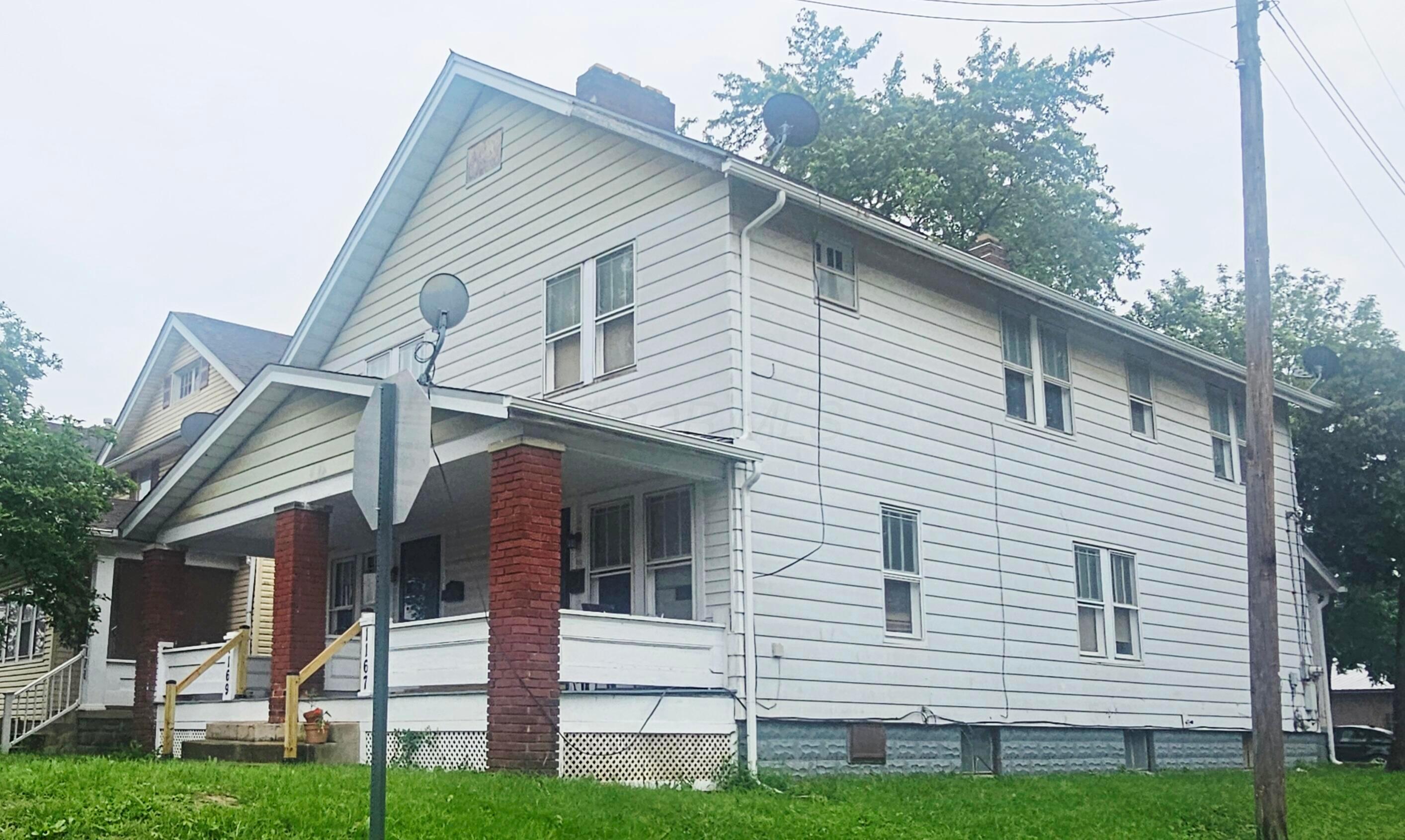 1167- 1169 Wilson Avenue Property Photo 2
