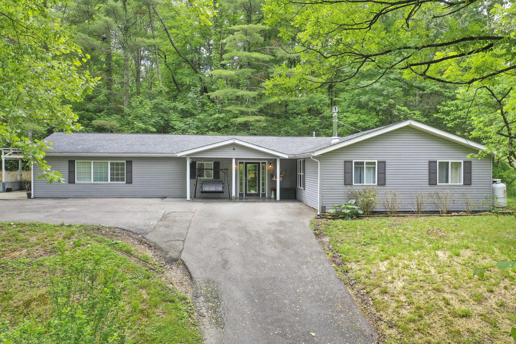 8175 Vore Ridge Road Property Photo 1