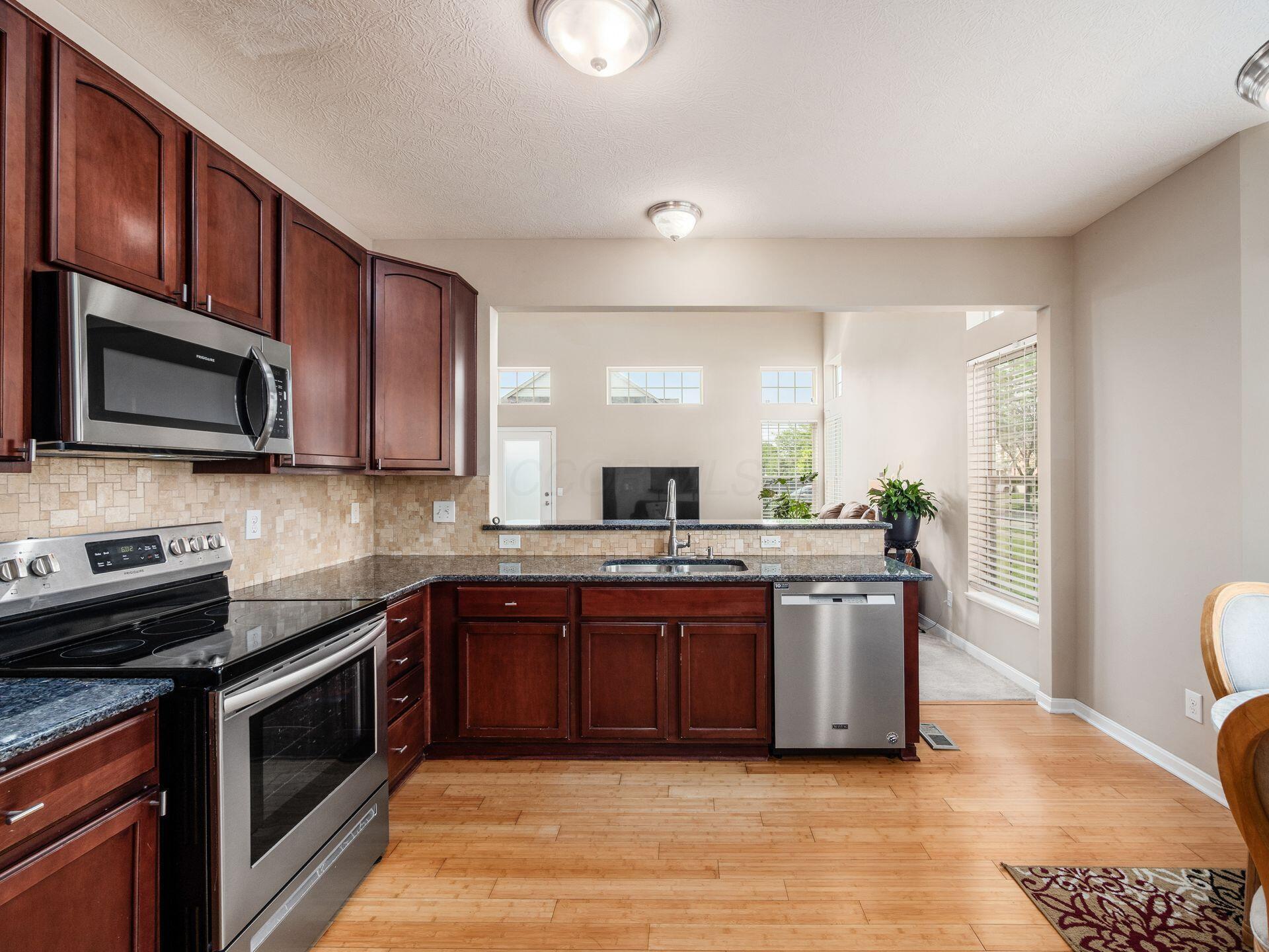 5608 Maple Dell Court Property Photo 17