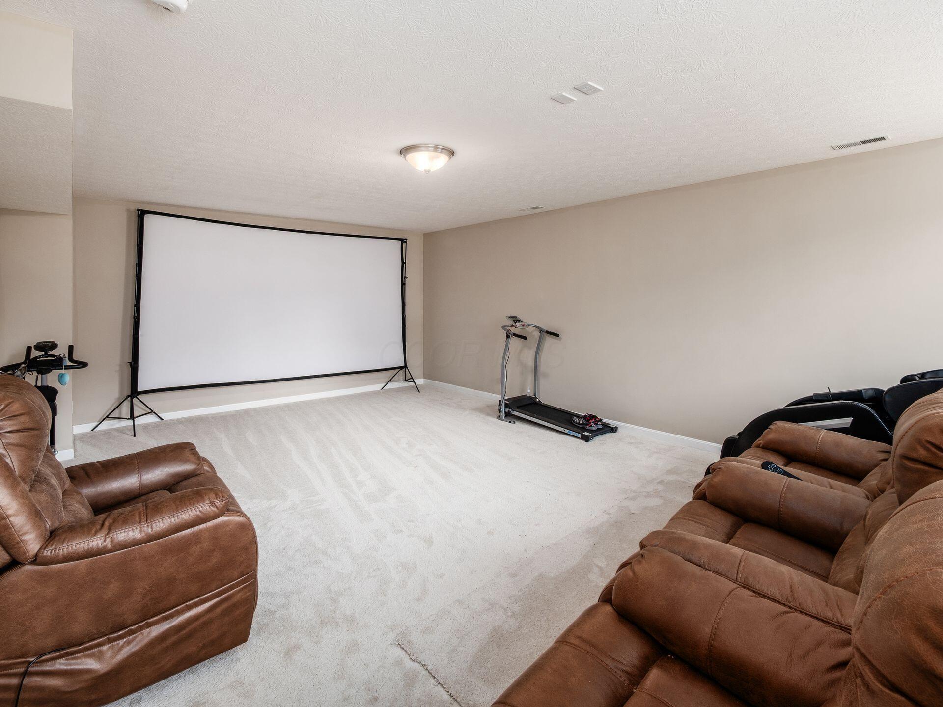 5608 Maple Dell Court Property Photo 43
