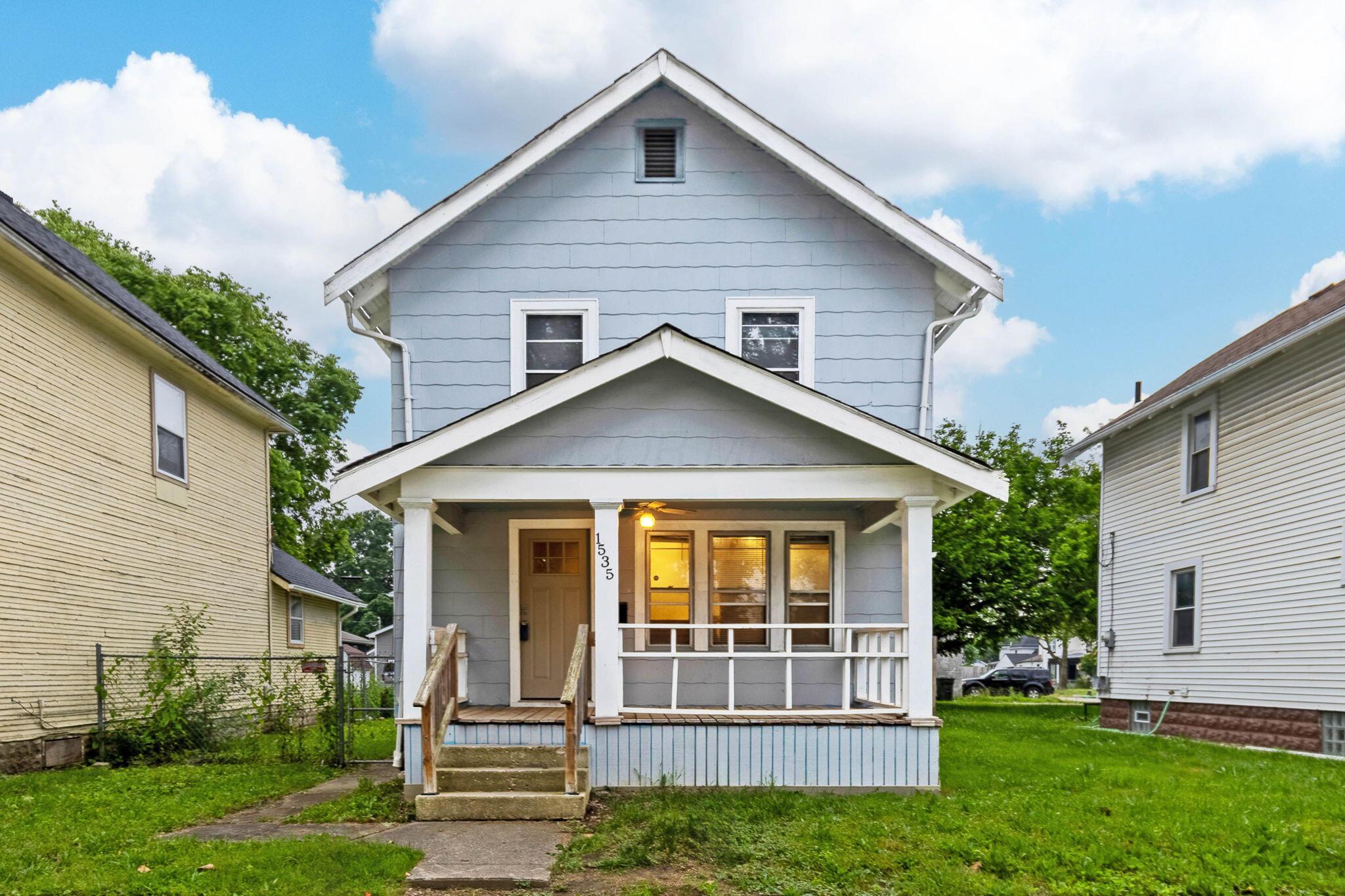 1535 Arlington Avenue Property Photo 1